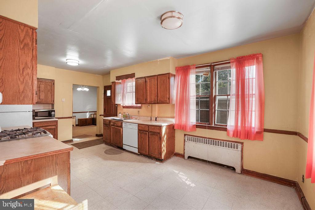 CROSIER GARDENS - Residential