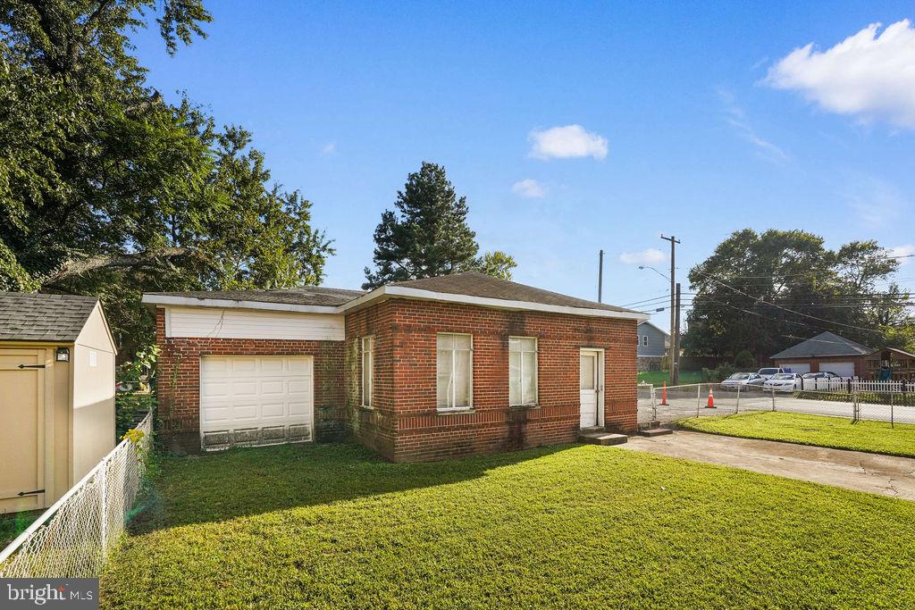 CROSIER GARDENS - Residential