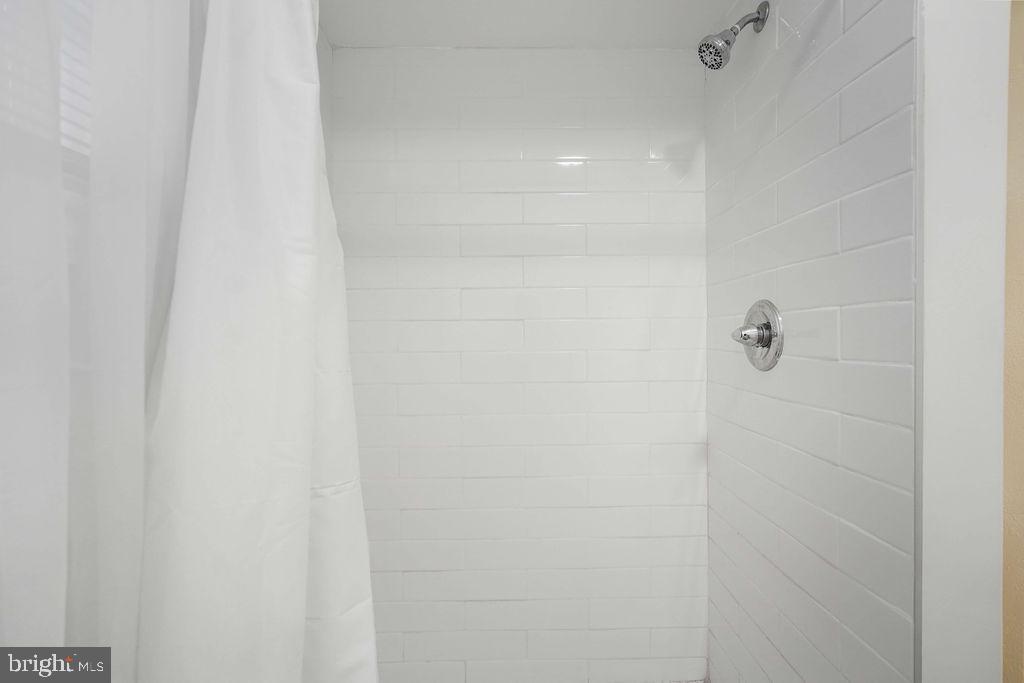 CROSIER GARDENS - Residential