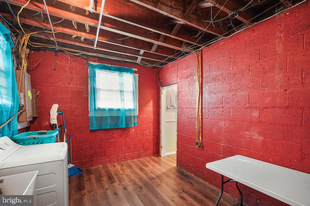 CROSIER GARDENS - Residential