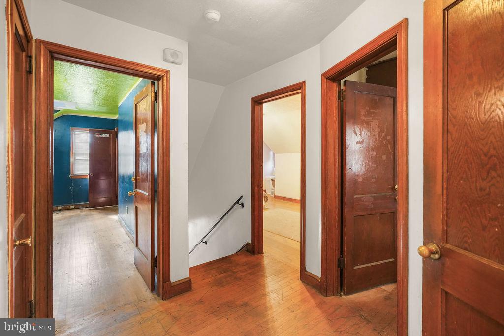 CROSIER GARDENS - Residential