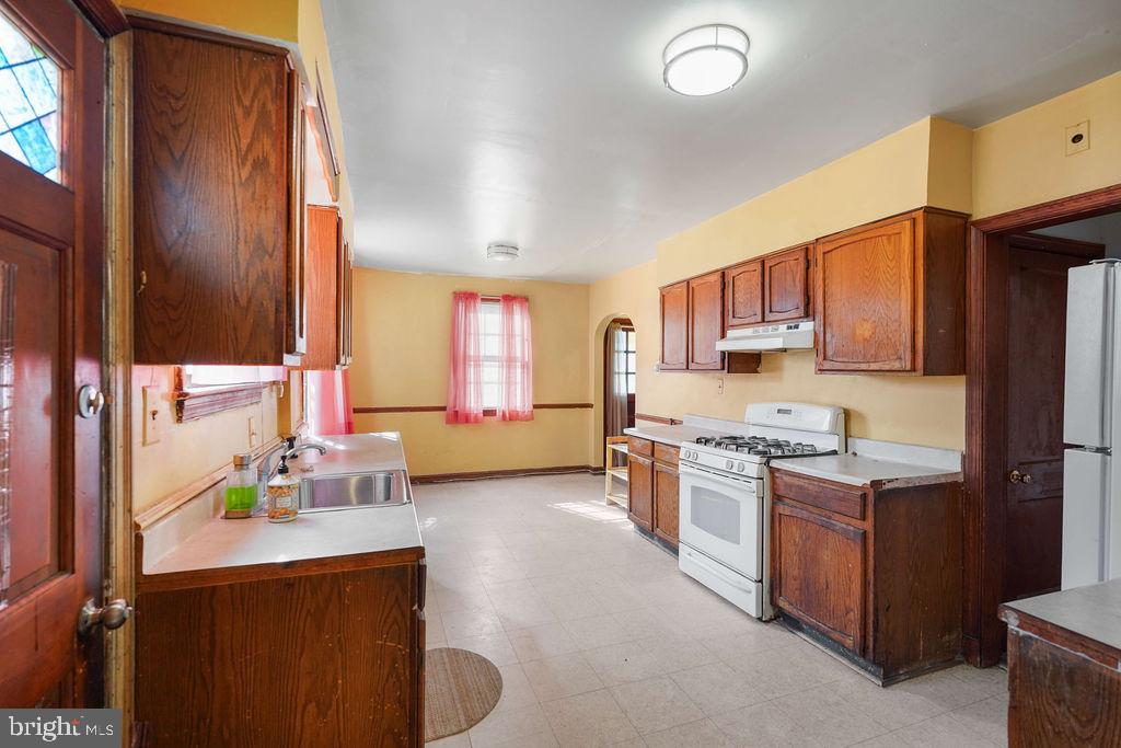 CROSIER GARDENS - Residential