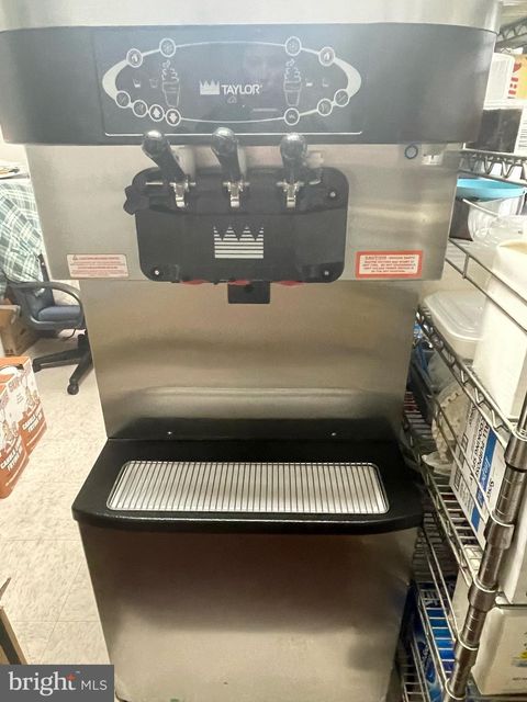 100 DELAWARE AVENUE HURLOCK MD 21643