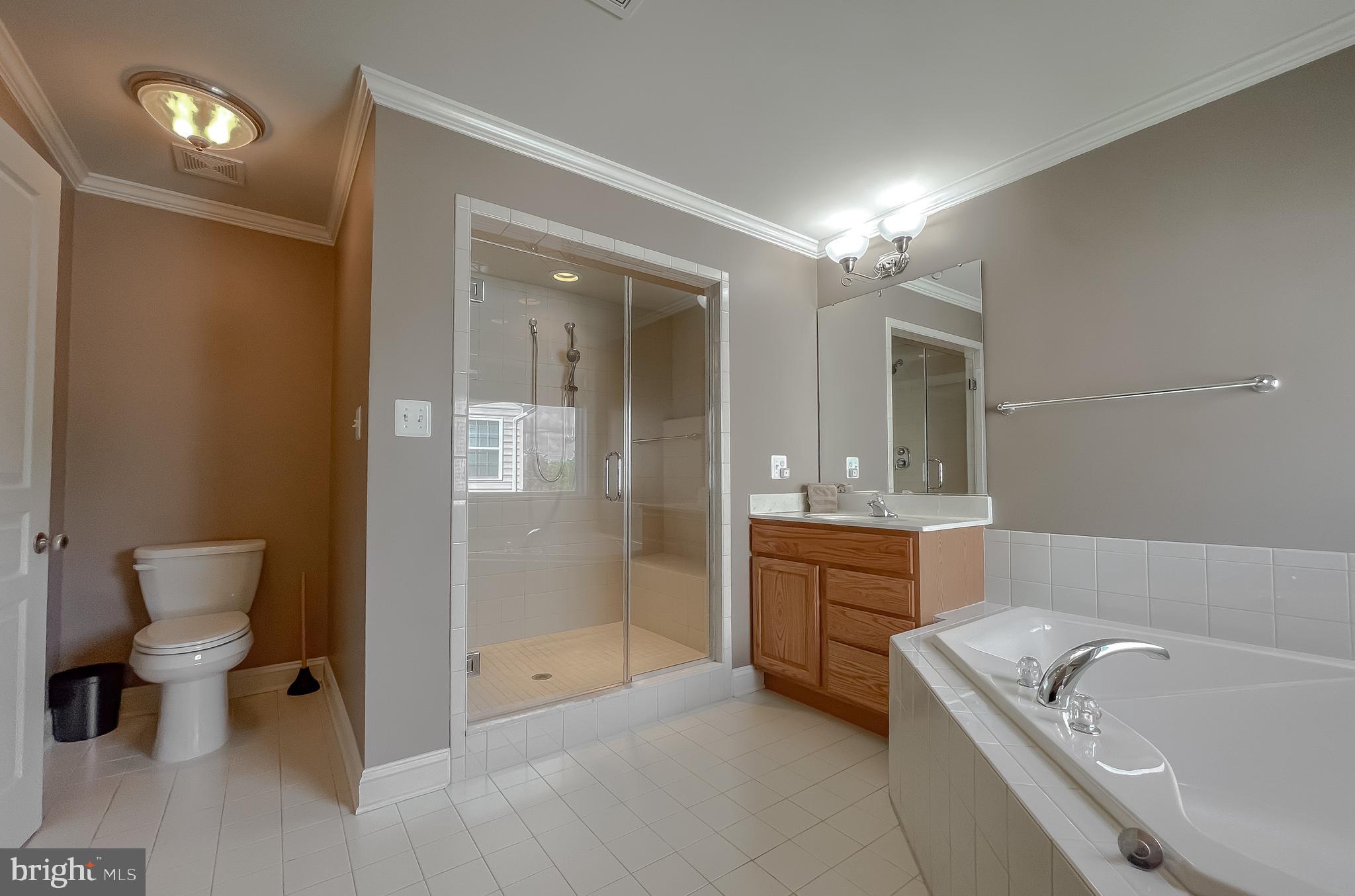 BROAD CREEK - Residential