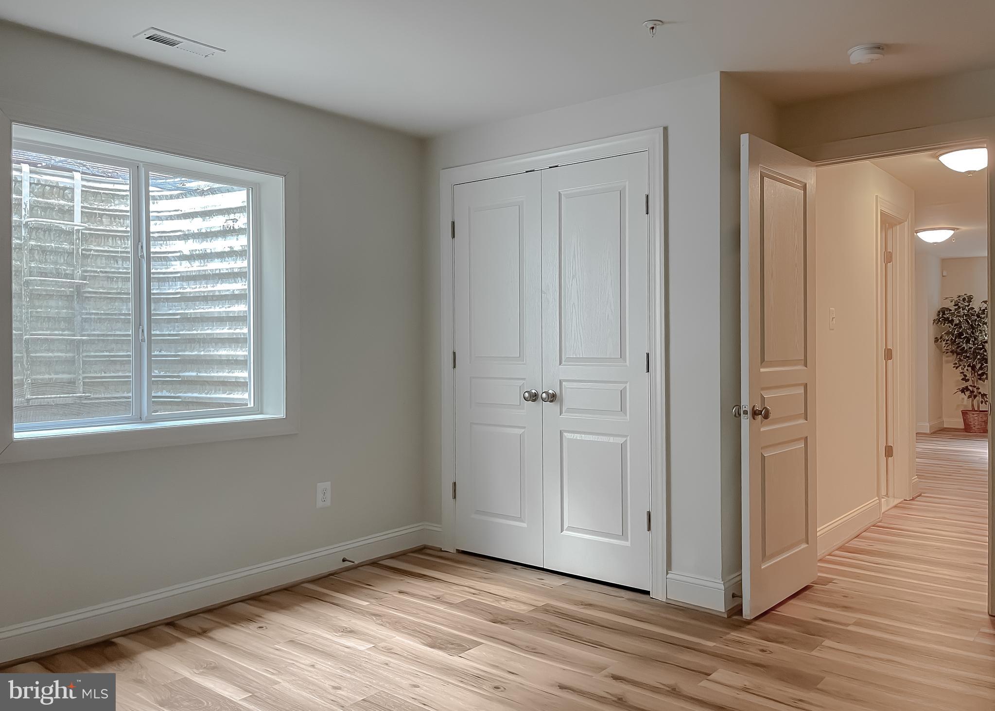 BROAD CREEK - Residential