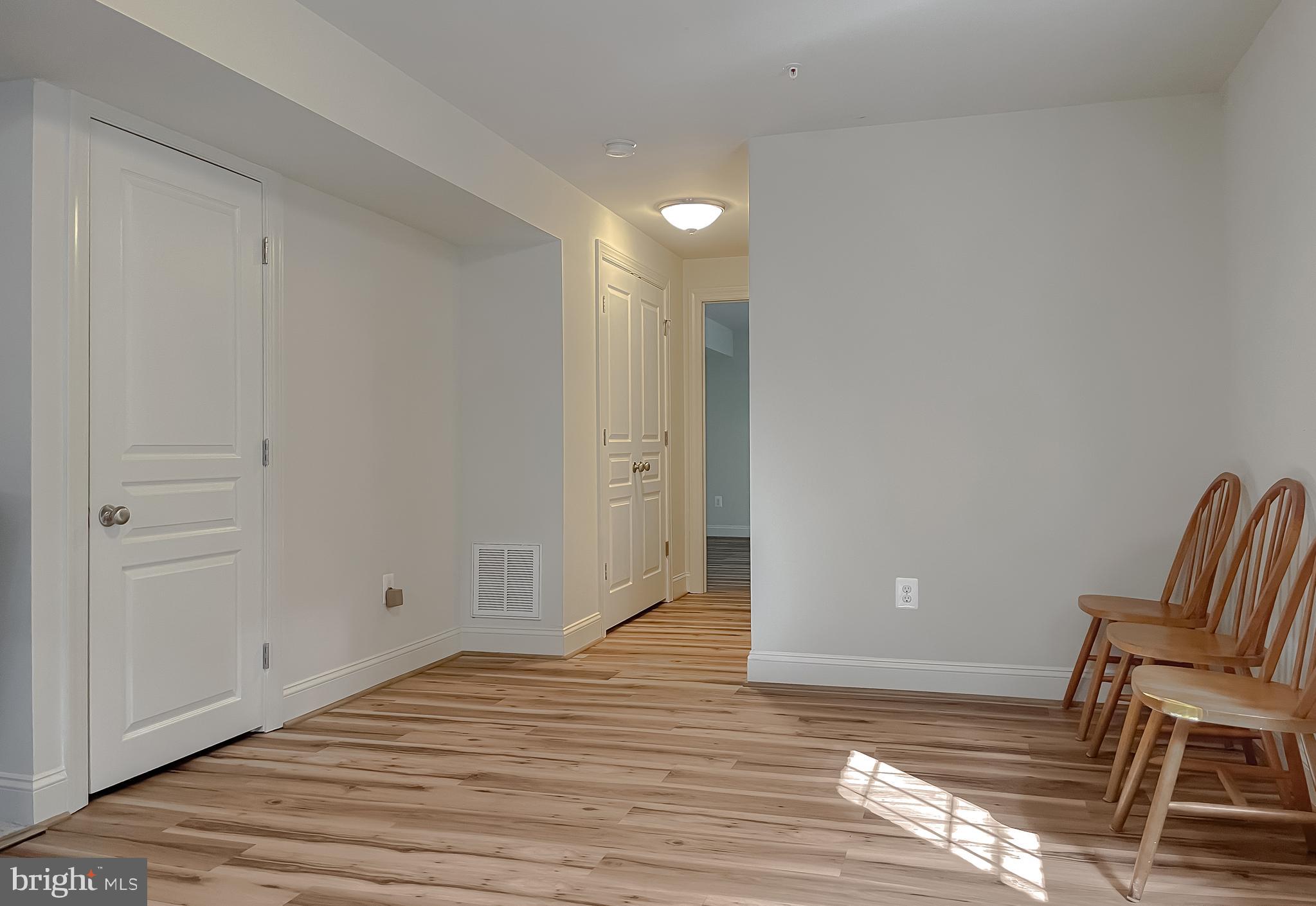 BROAD CREEK - Residential