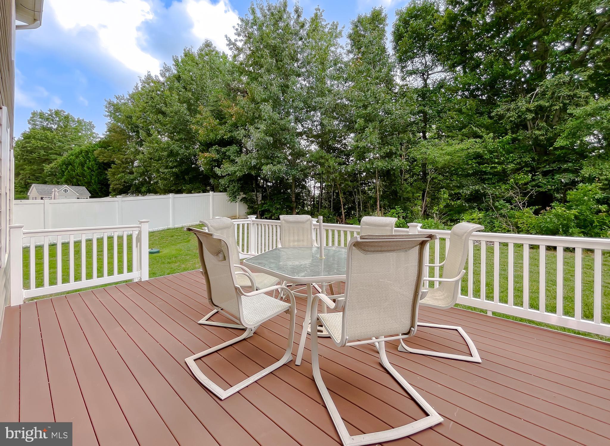 BROAD CREEK - Residential