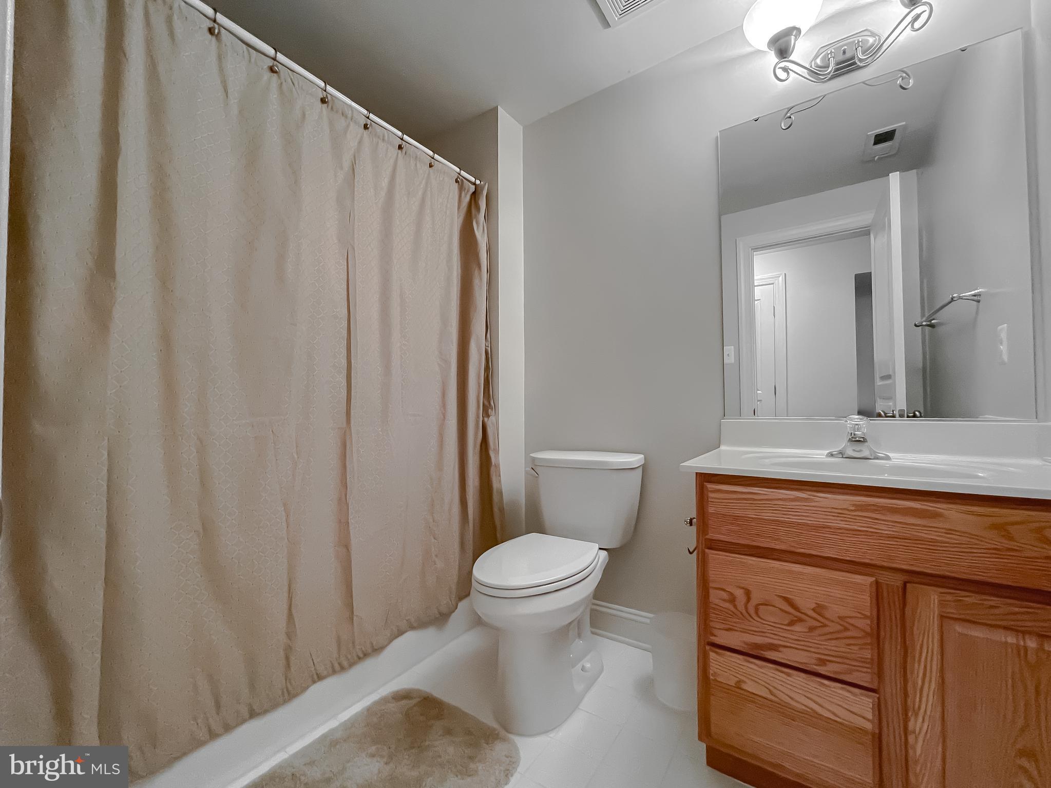 BROAD CREEK - Residential