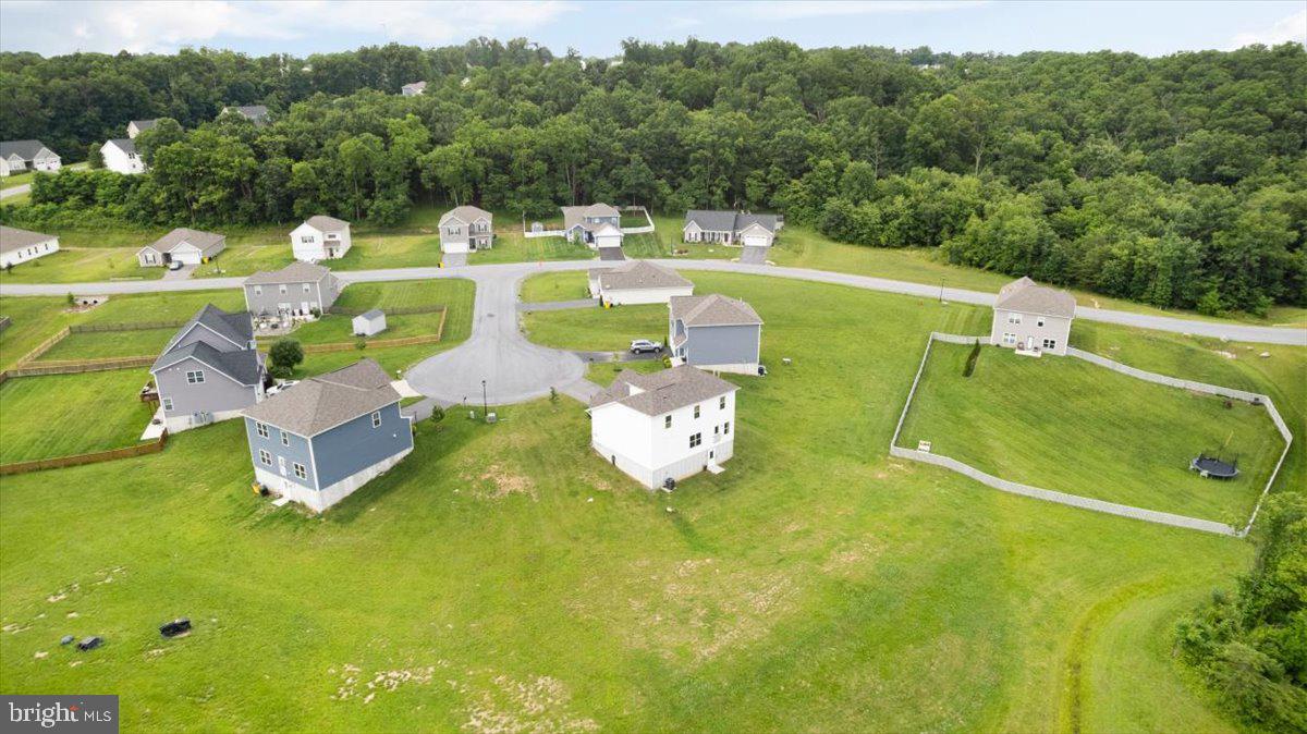 BROOKFIELD - Residential