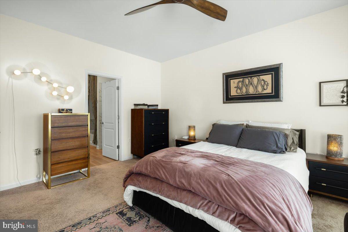 BROOKFIELD - Residential