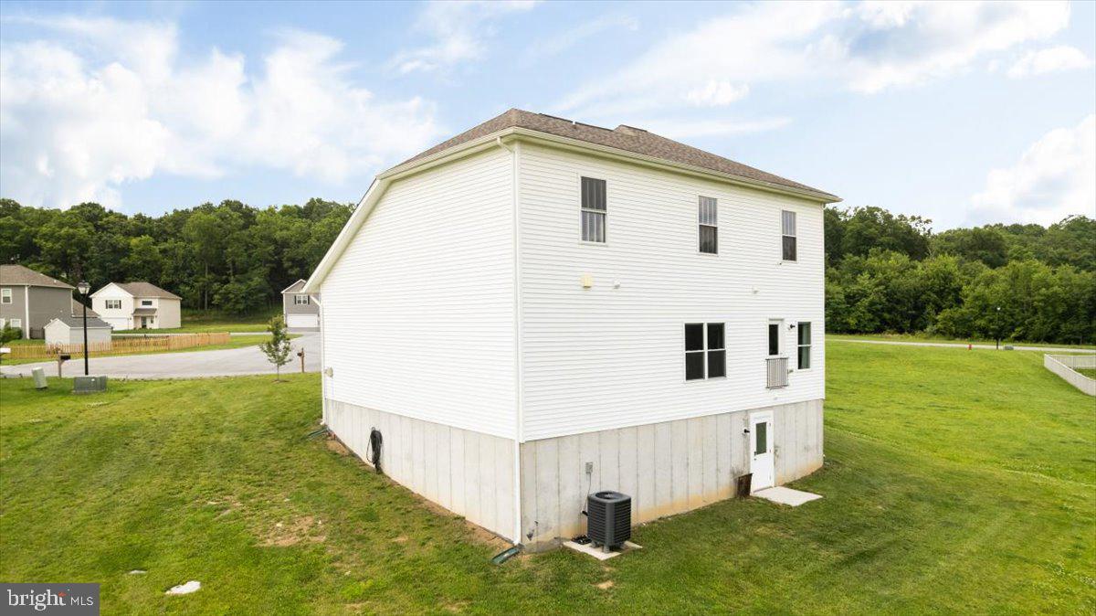 BROOKFIELD - Residential