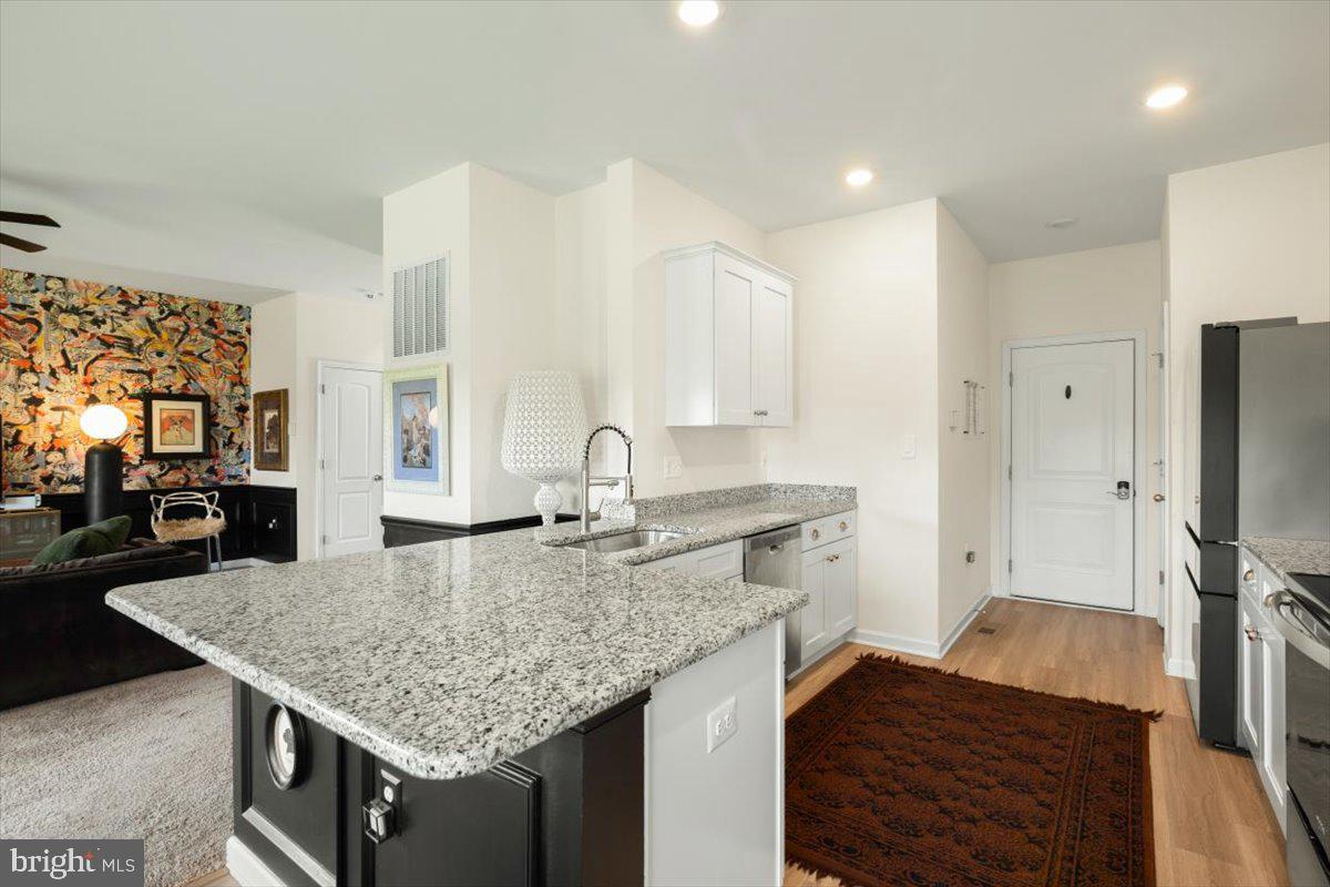 BROOKFIELD - Residential