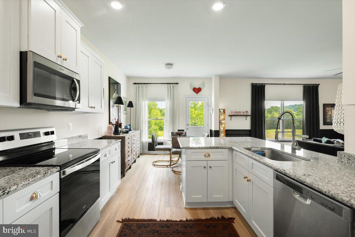 BROOKFIELD - Residential