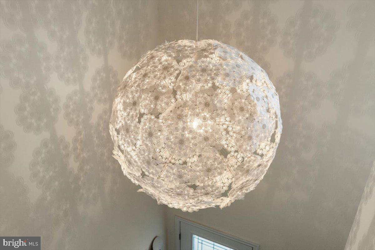 BROOKFIELD - Residential