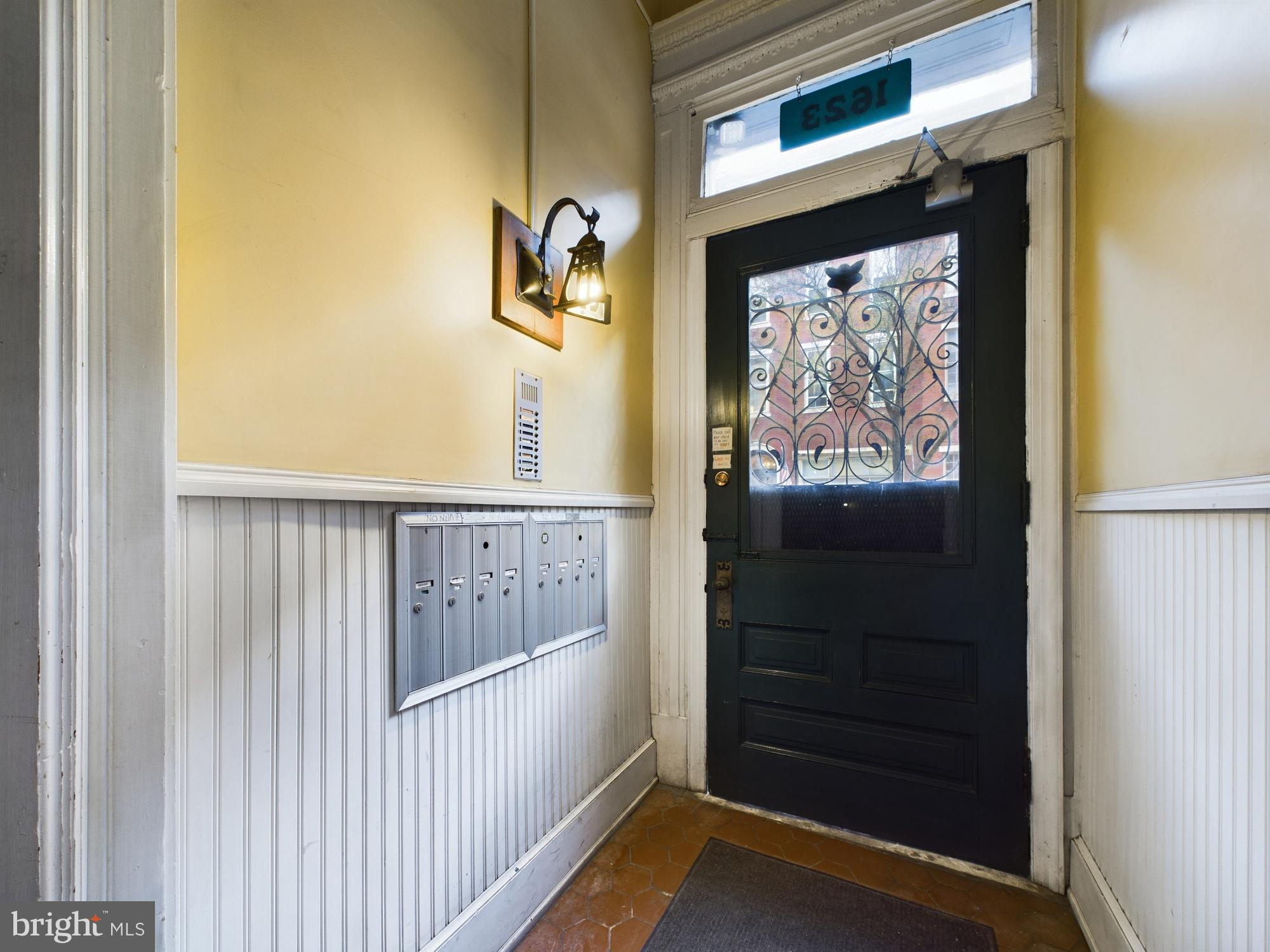 1623 SPRUCE STREET 7