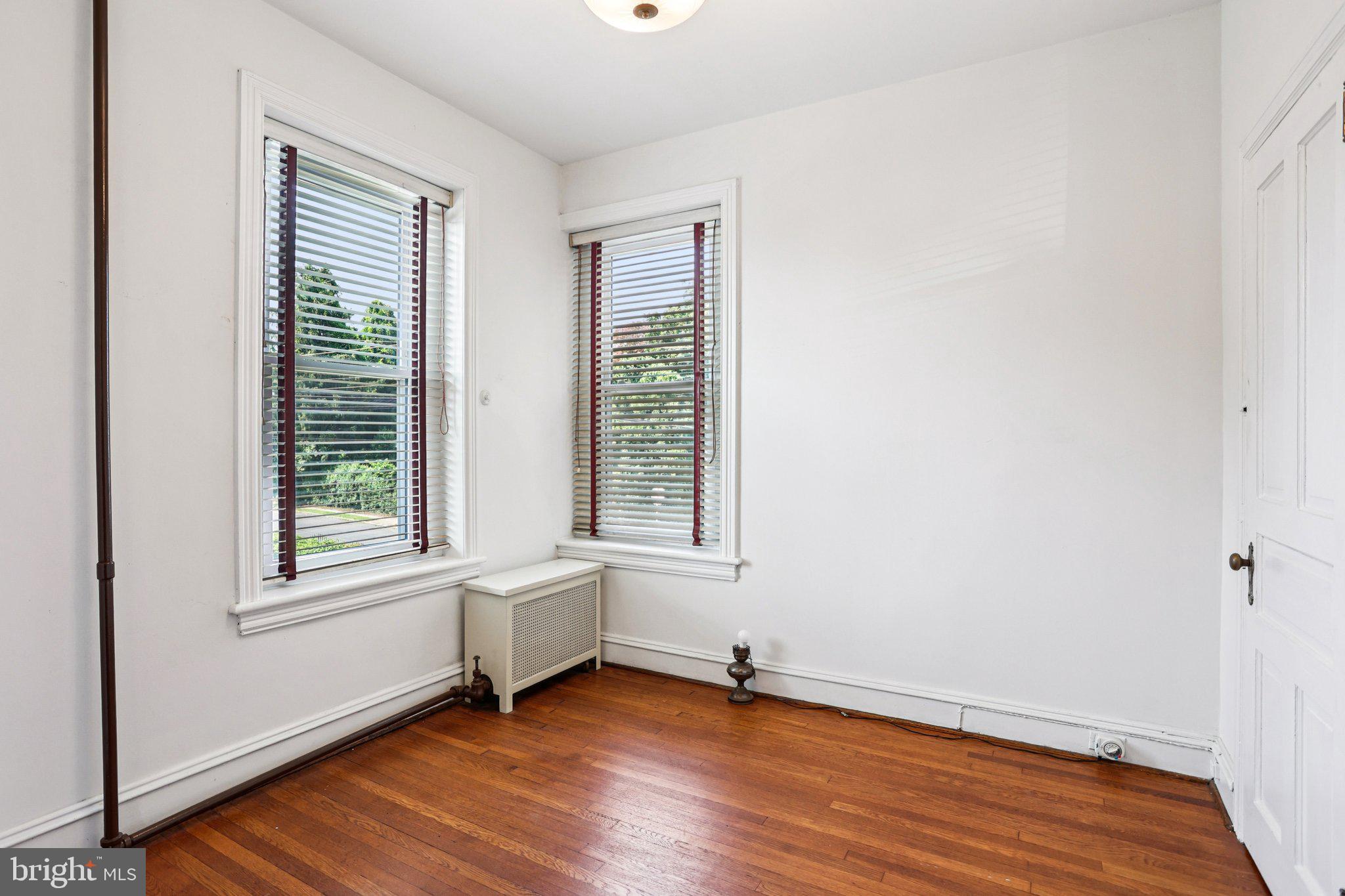 NORTHWOOD - Residential