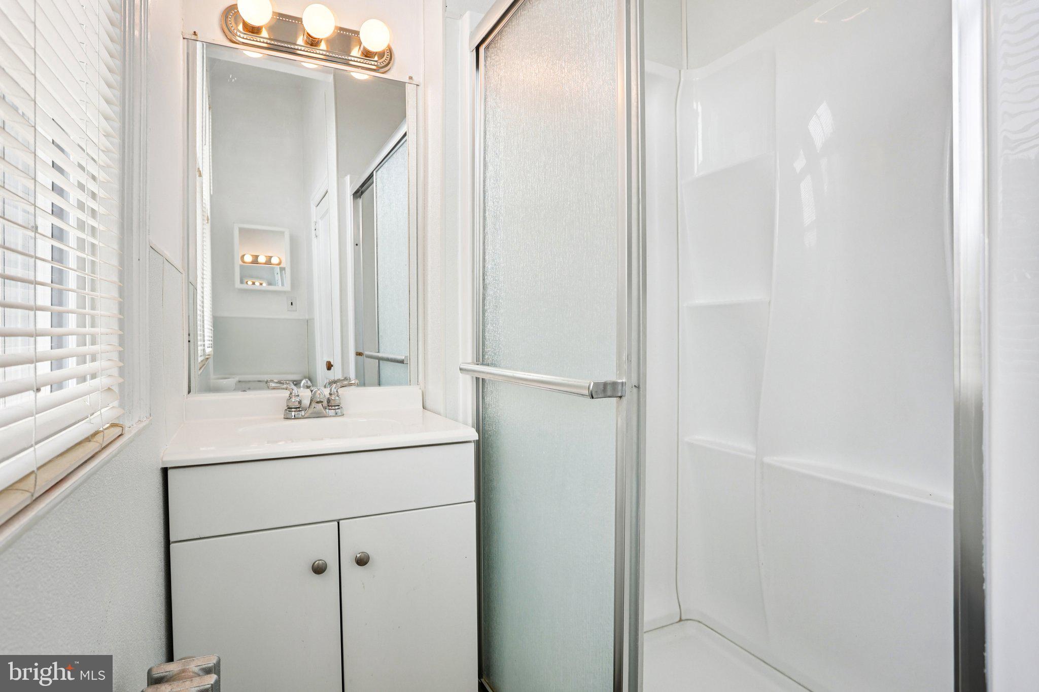 NORTHWOOD - Residential