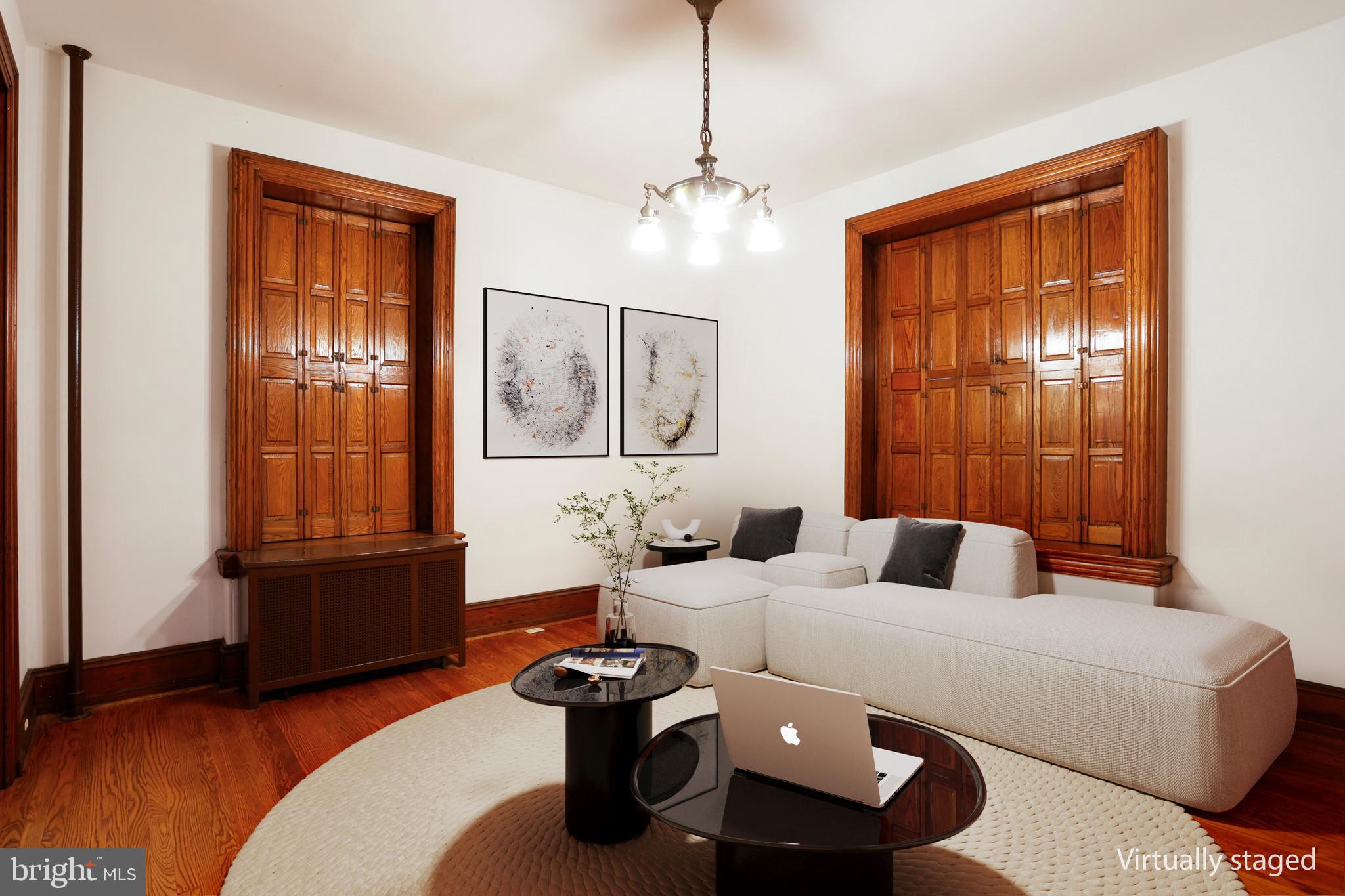 NORTHWOOD - Residential