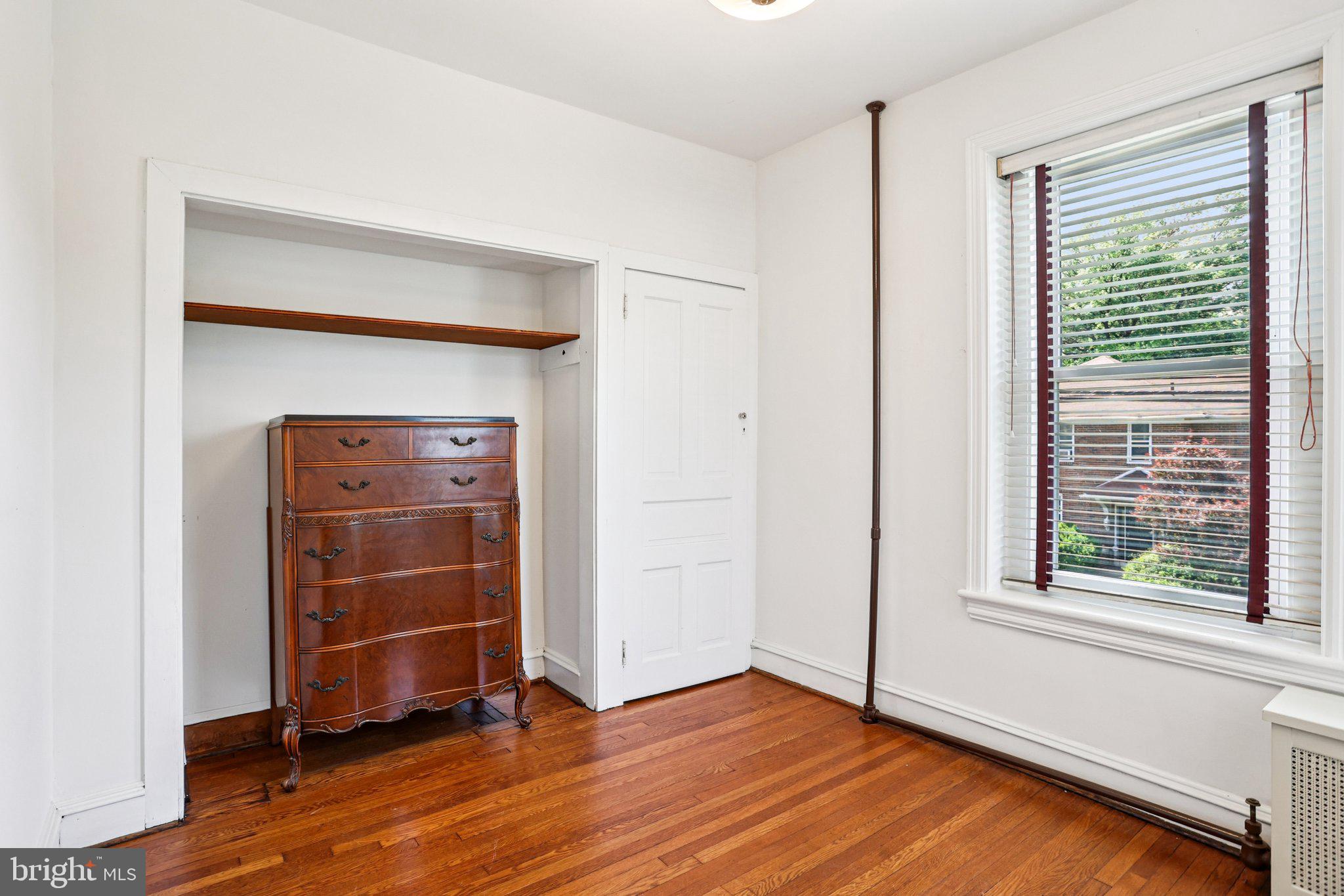 NORTHWOOD - Residential