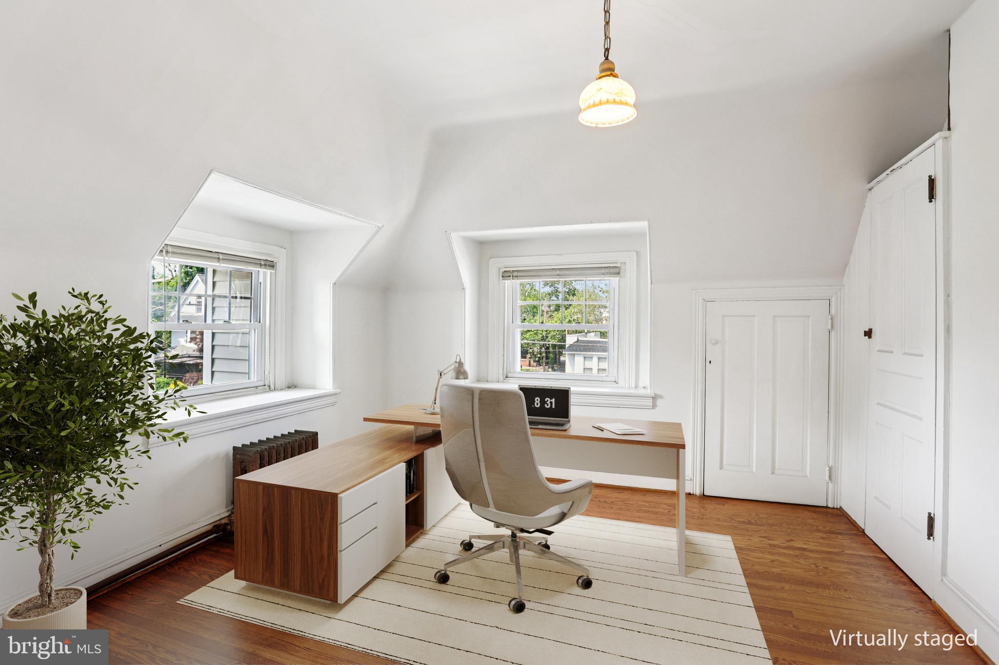 NORTHWOOD - Residential