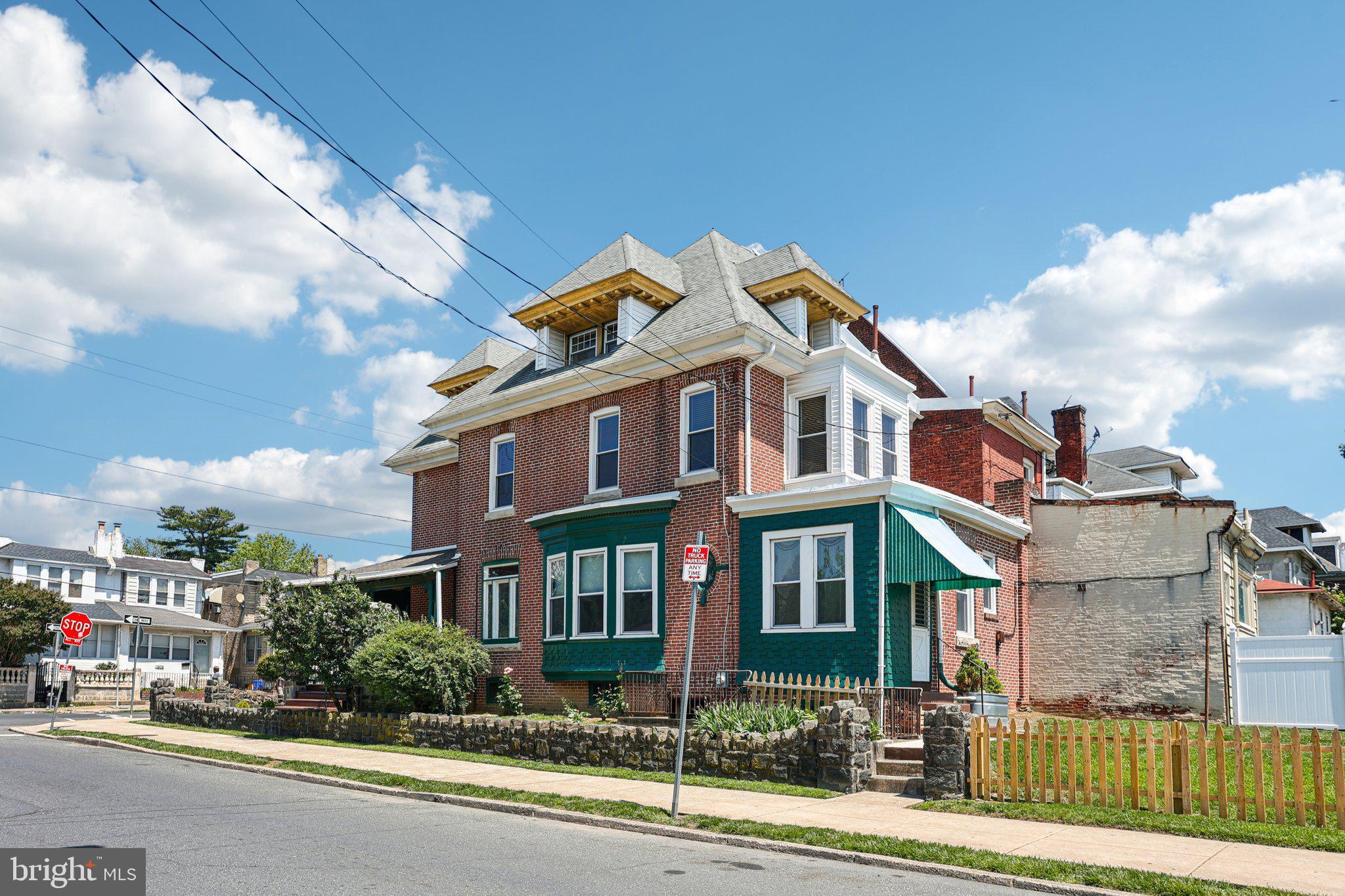 NORTHWOOD - Residential