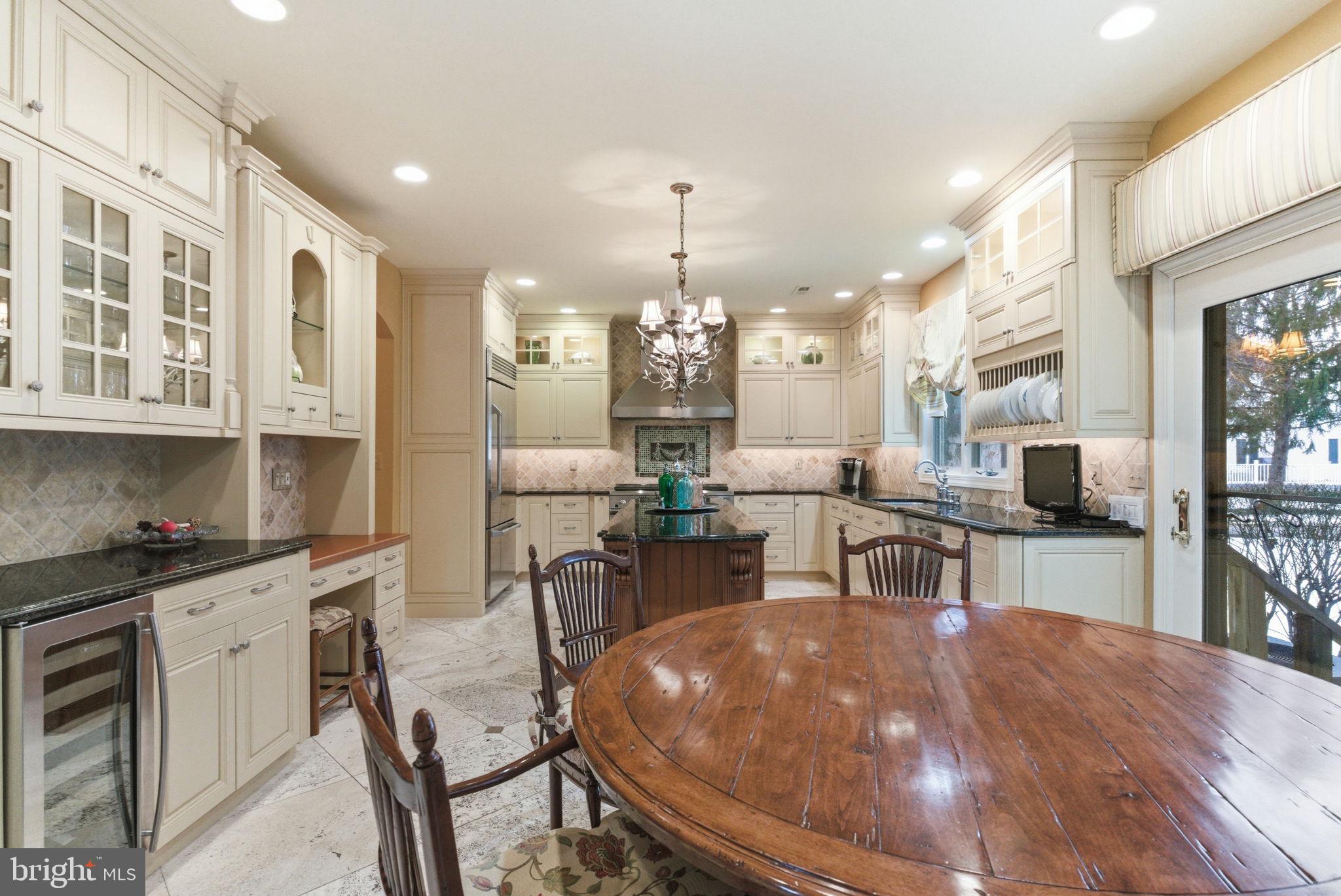 BLUE BELL CC - Residential