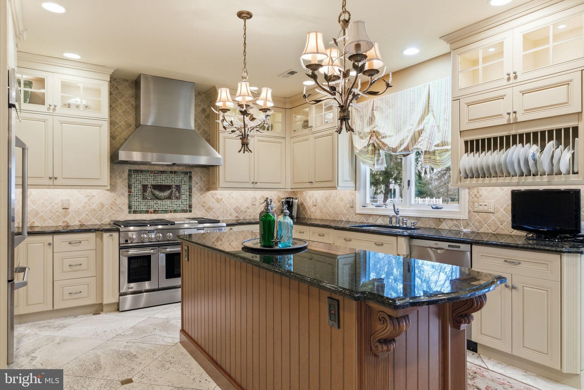 BLUE BELL CC - Residential