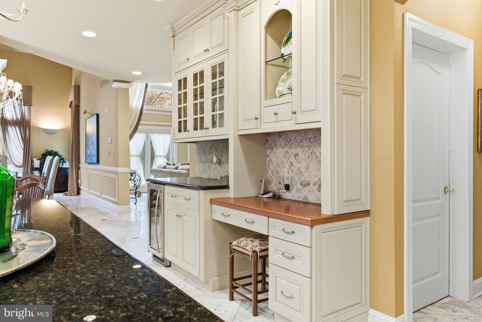 BLUE BELL CC - Residential