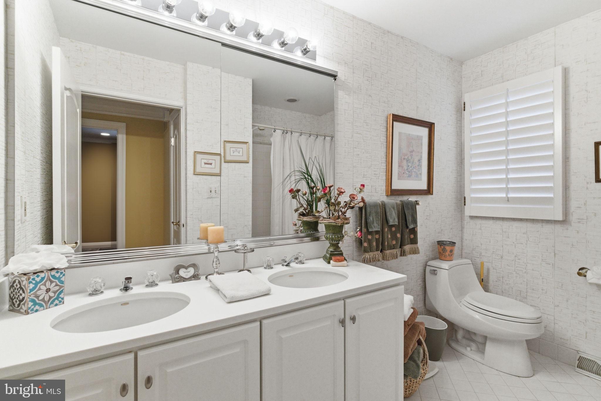 BLUE BELL CC - Residential