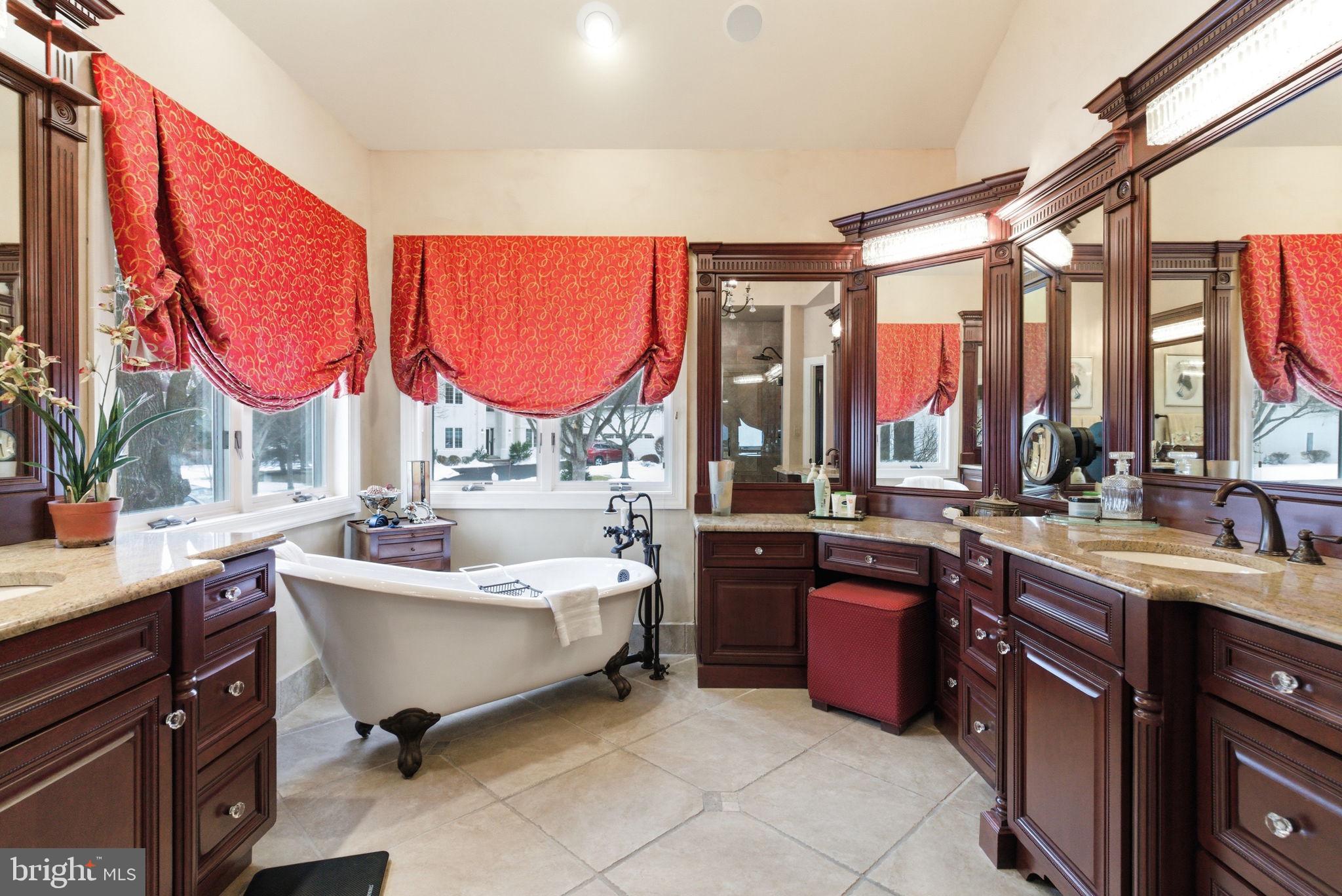 BLUE BELL CC - Residential