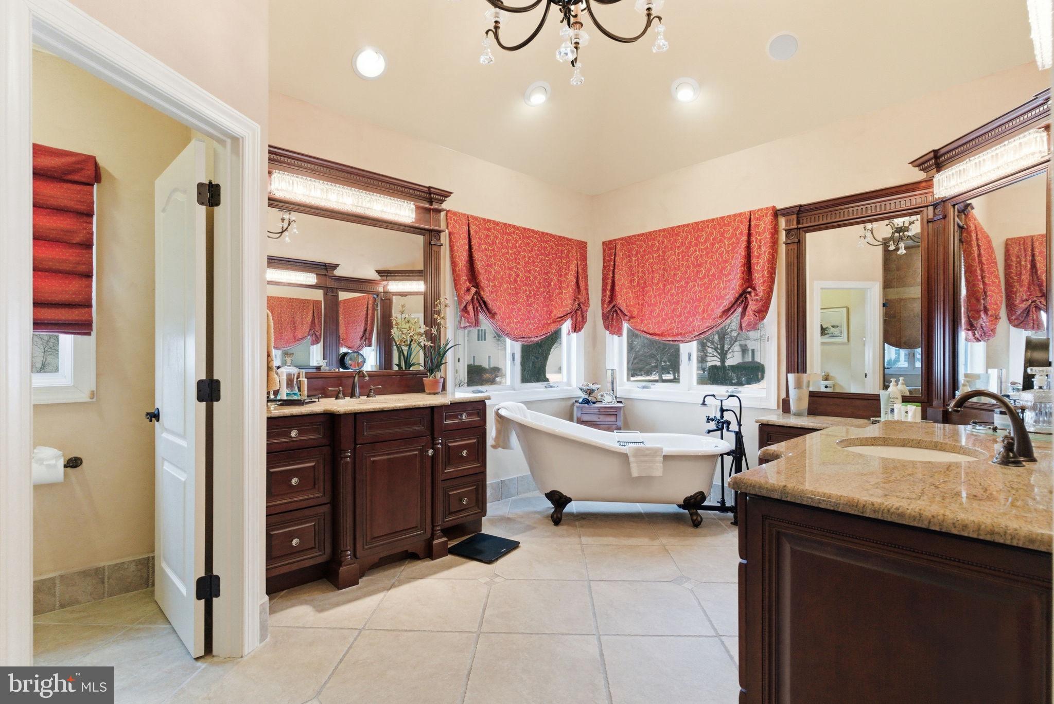 BLUE BELL CC - Residential