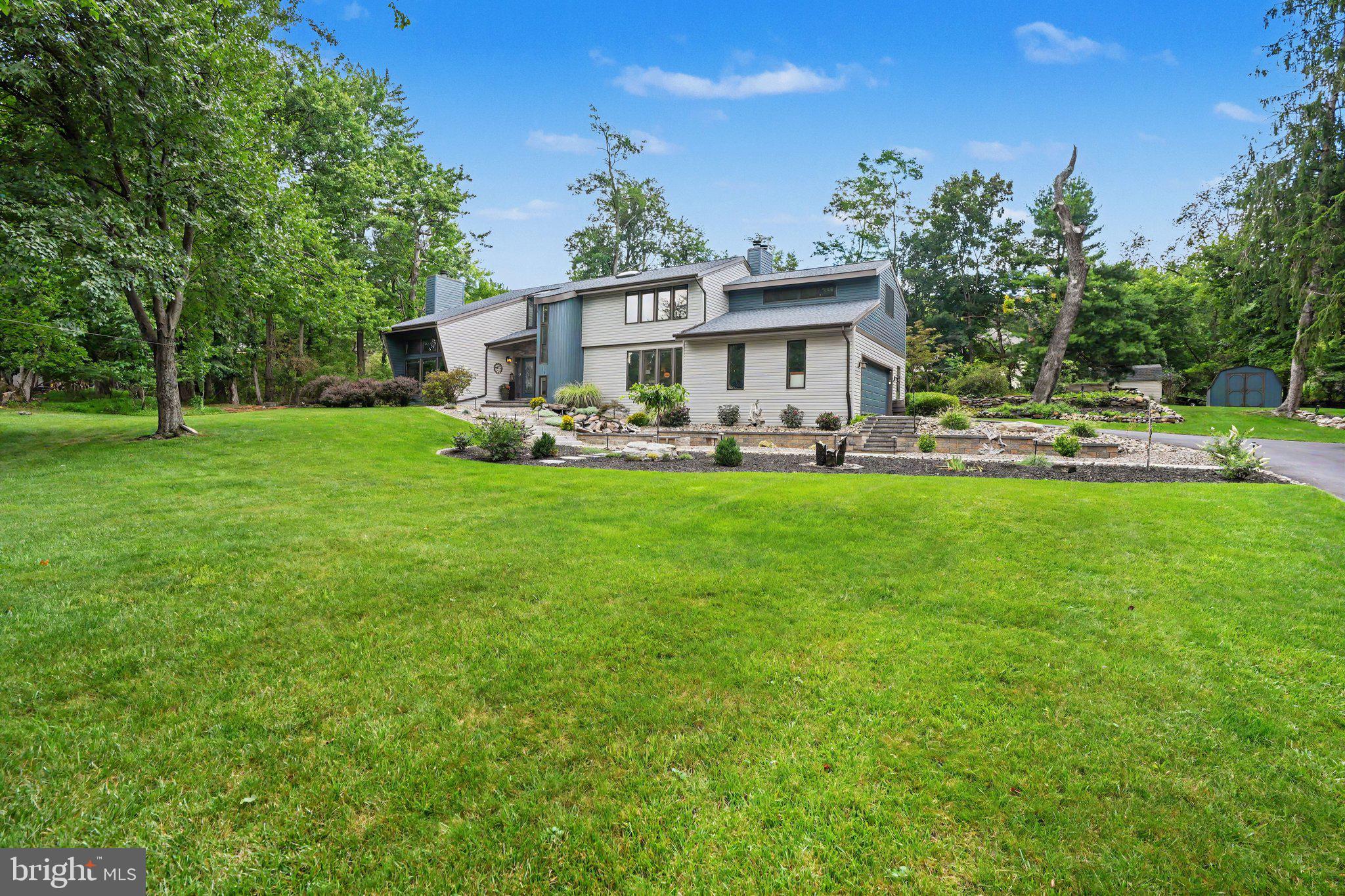 4076 ROSEWALL COURT