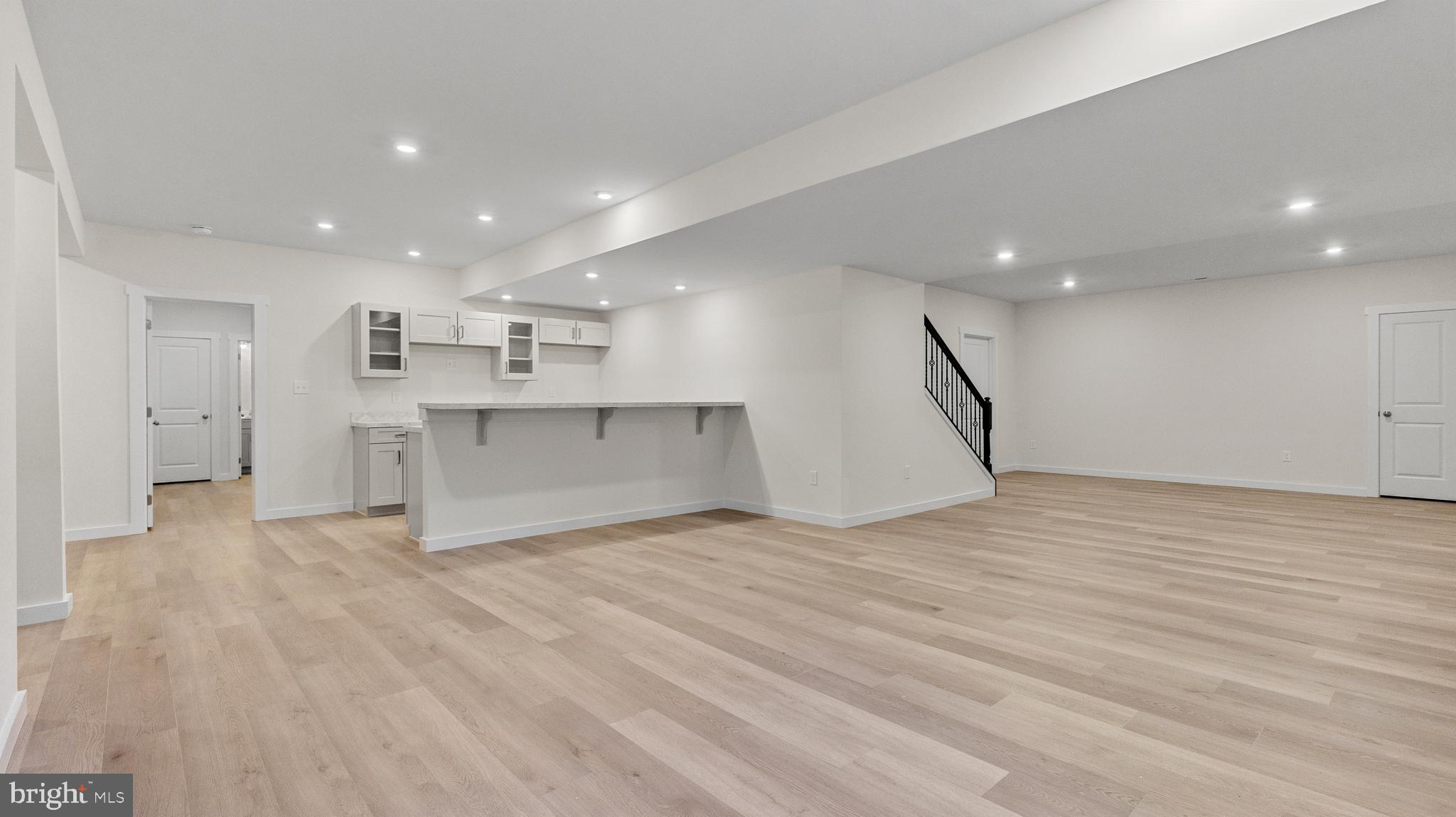 BISHOP WOODS - Residential