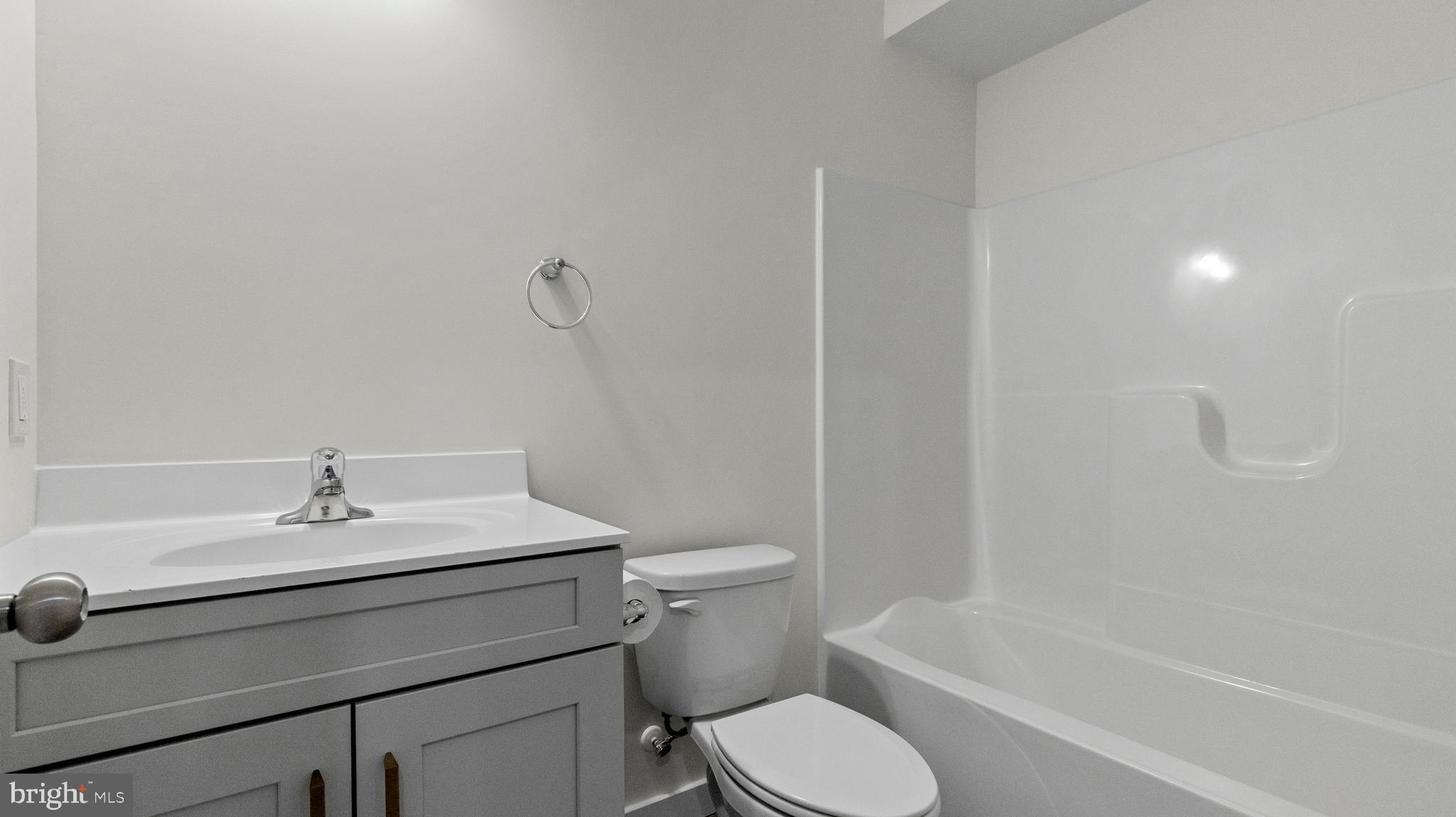 BISHOP WOODS - Residential