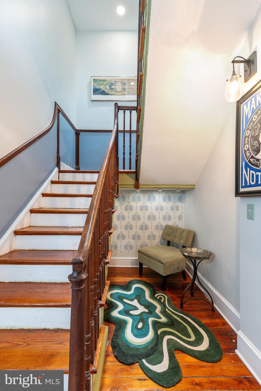 SOCIETY HILL - Residential