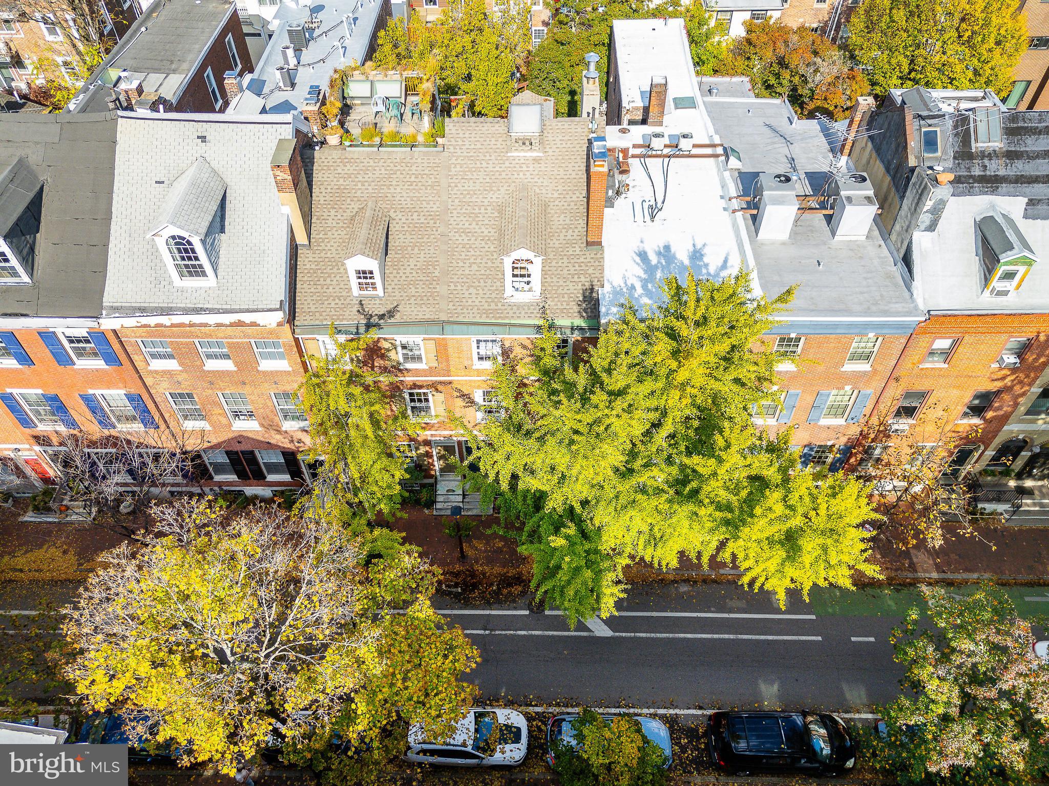 SOCIETY HILL - Residential