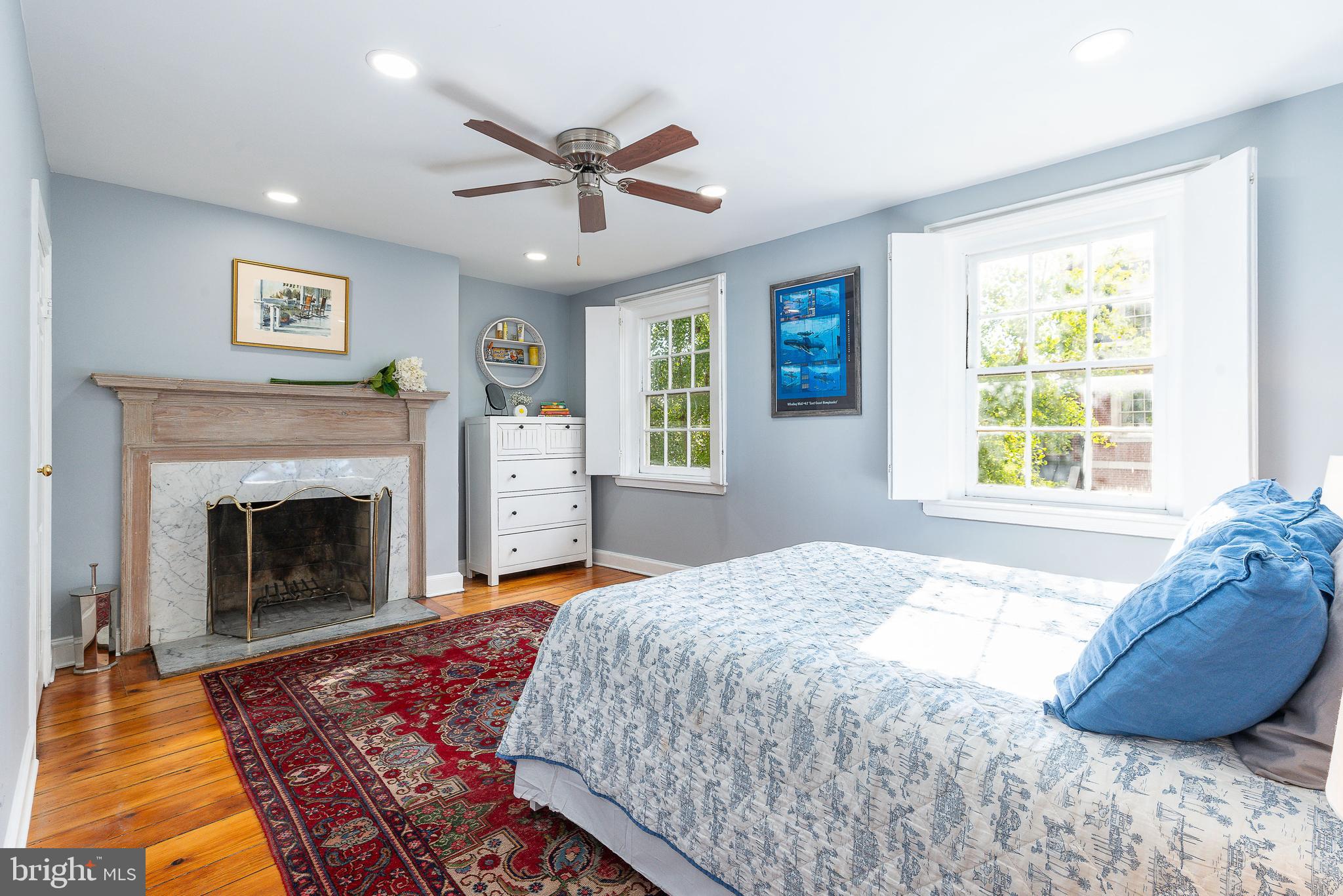 SOCIETY HILL - Residential