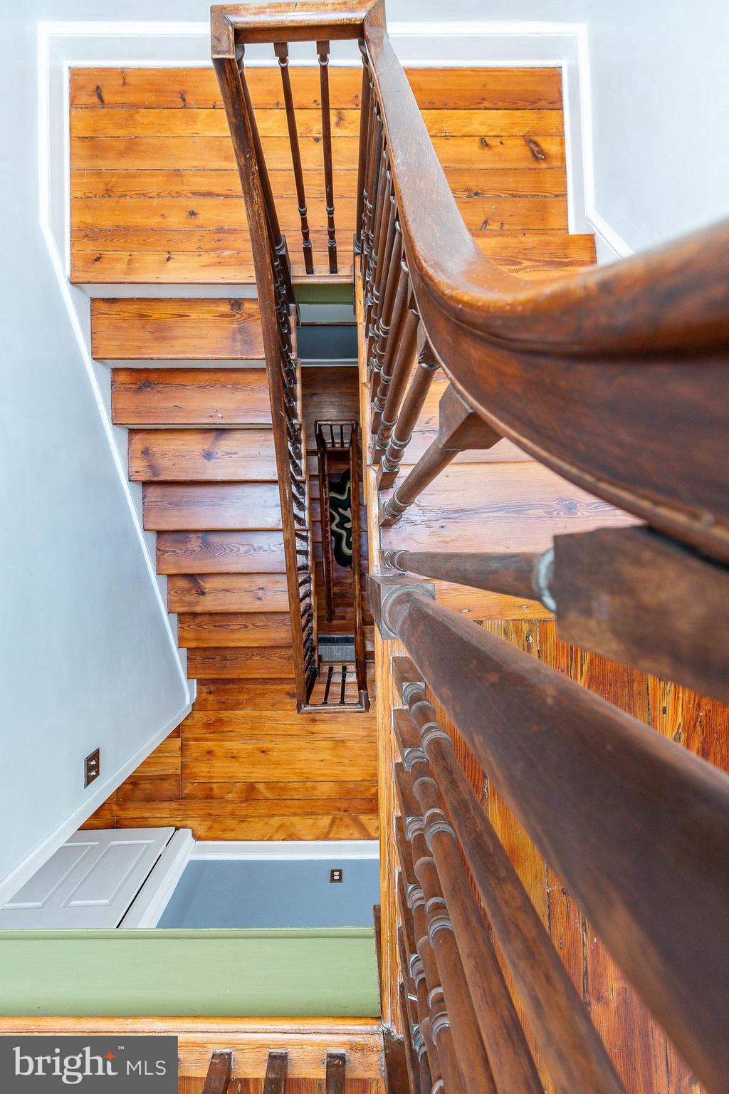 SOCIETY HILL - Residential