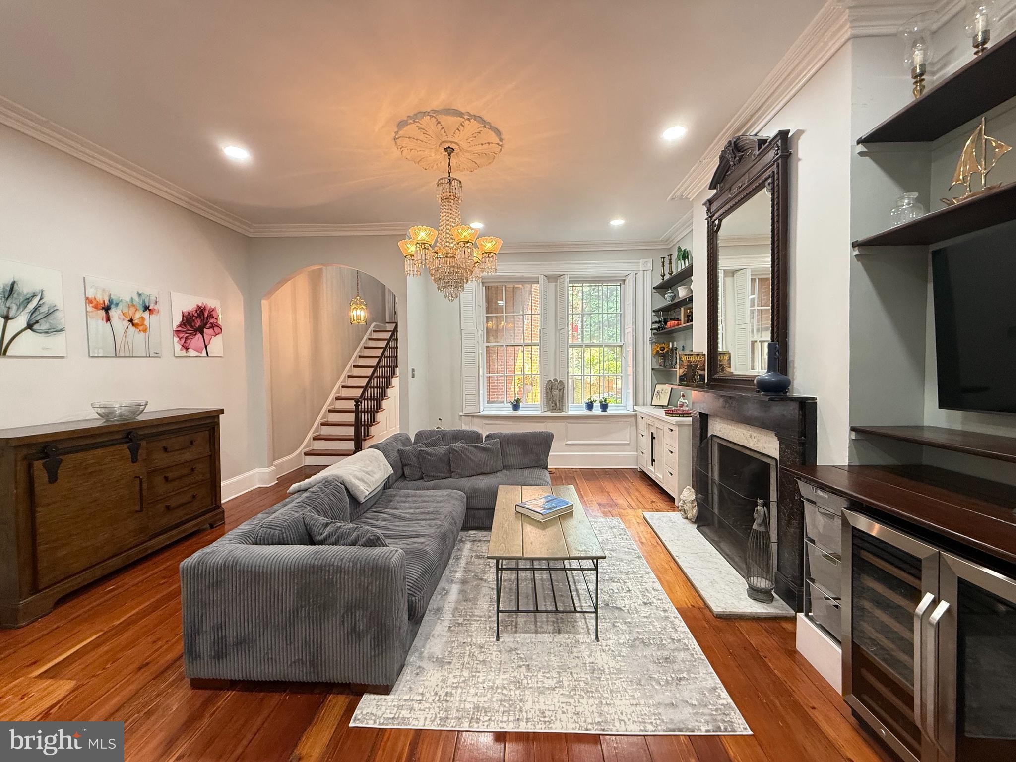 SOCIETY HILL - Residential