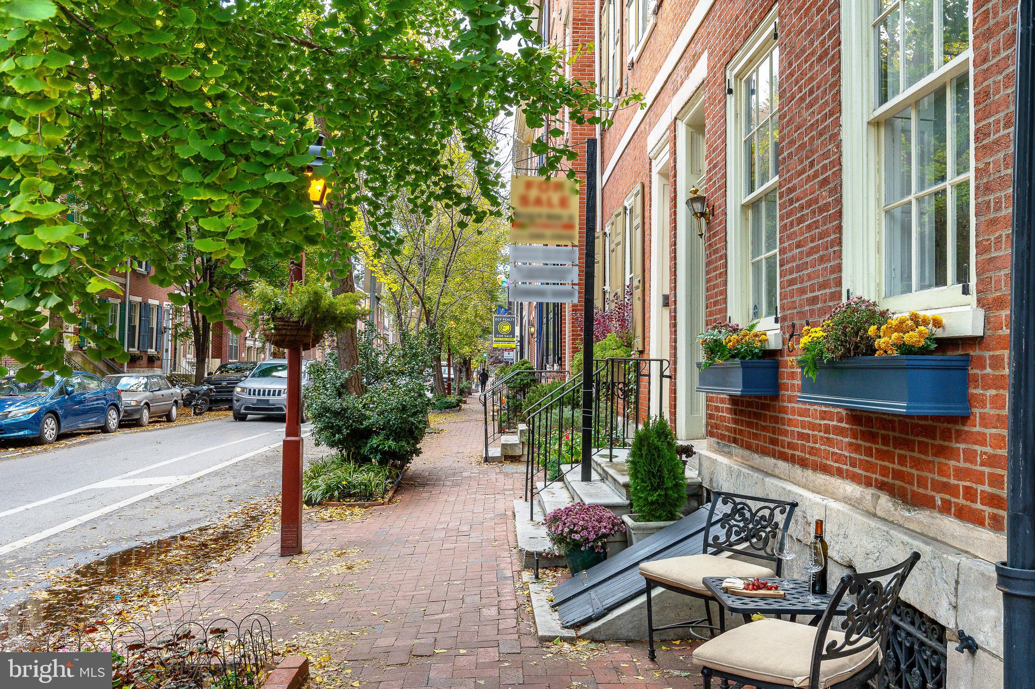 SOCIETY HILL - Residential