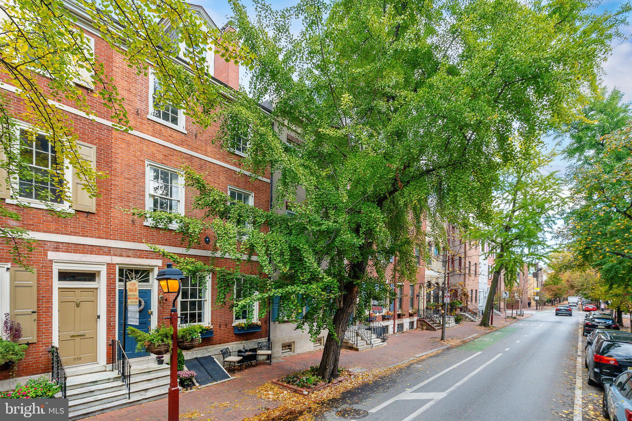 SOCIETY HILL - Residential