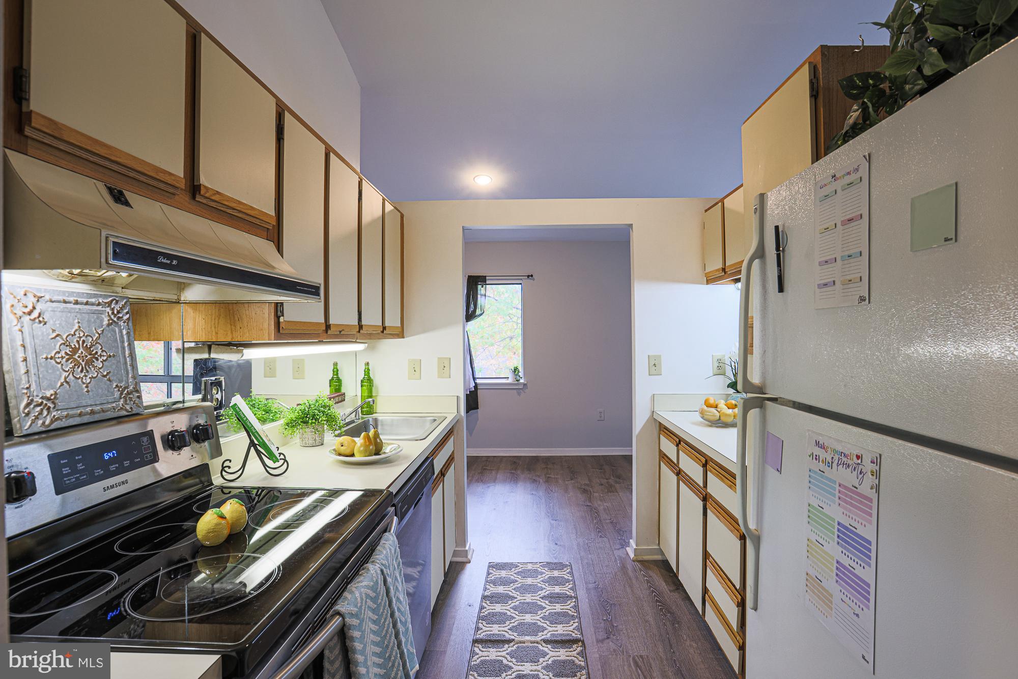 BEDFORD COMMONS - Residential