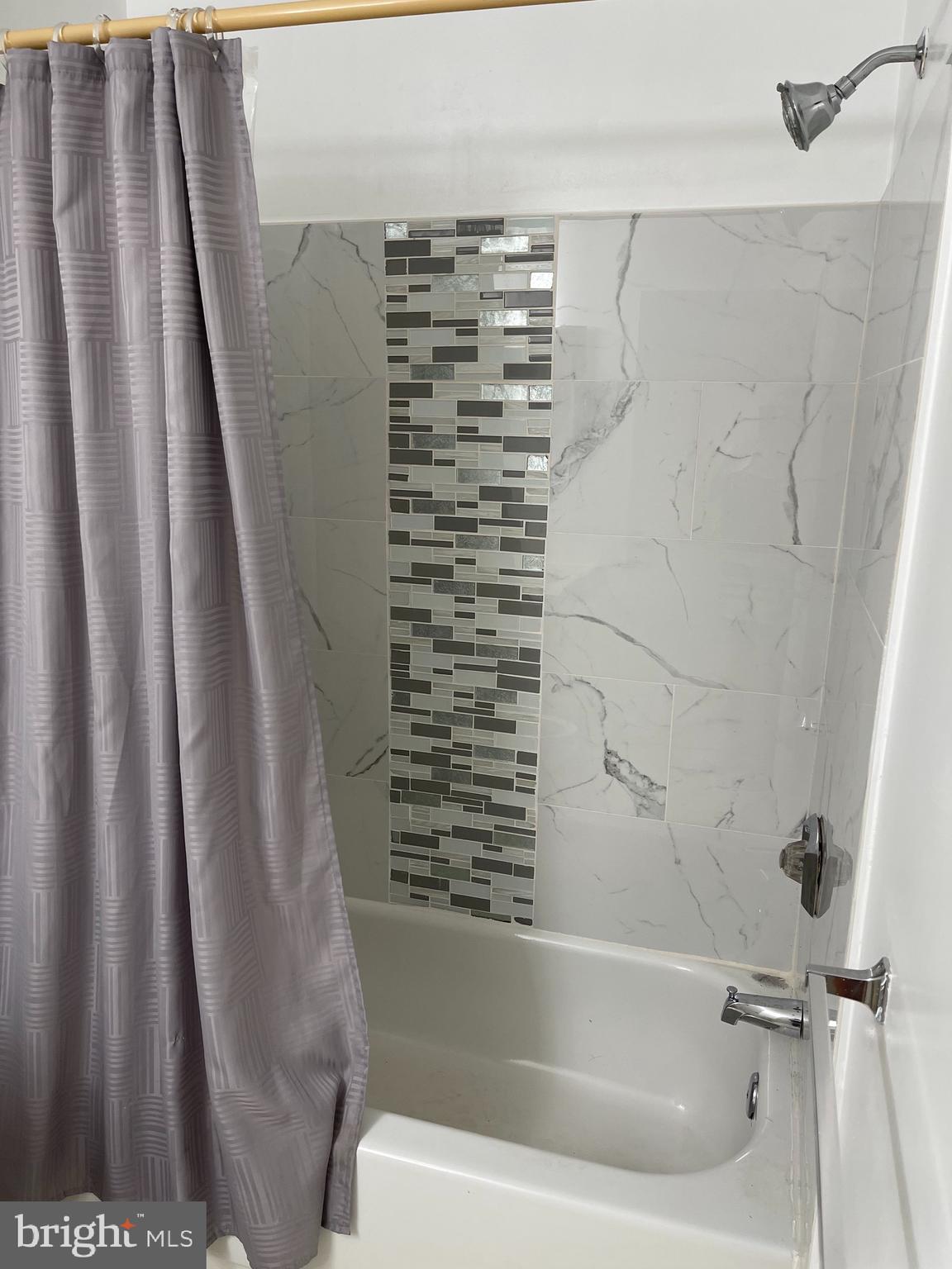 BEDFORD COMMONS - Residential