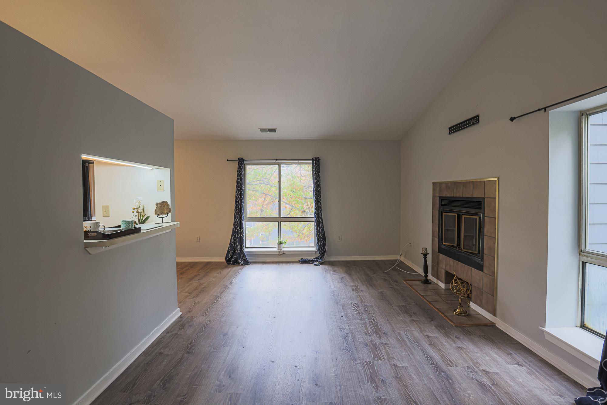 BEDFORD COMMONS - Residential