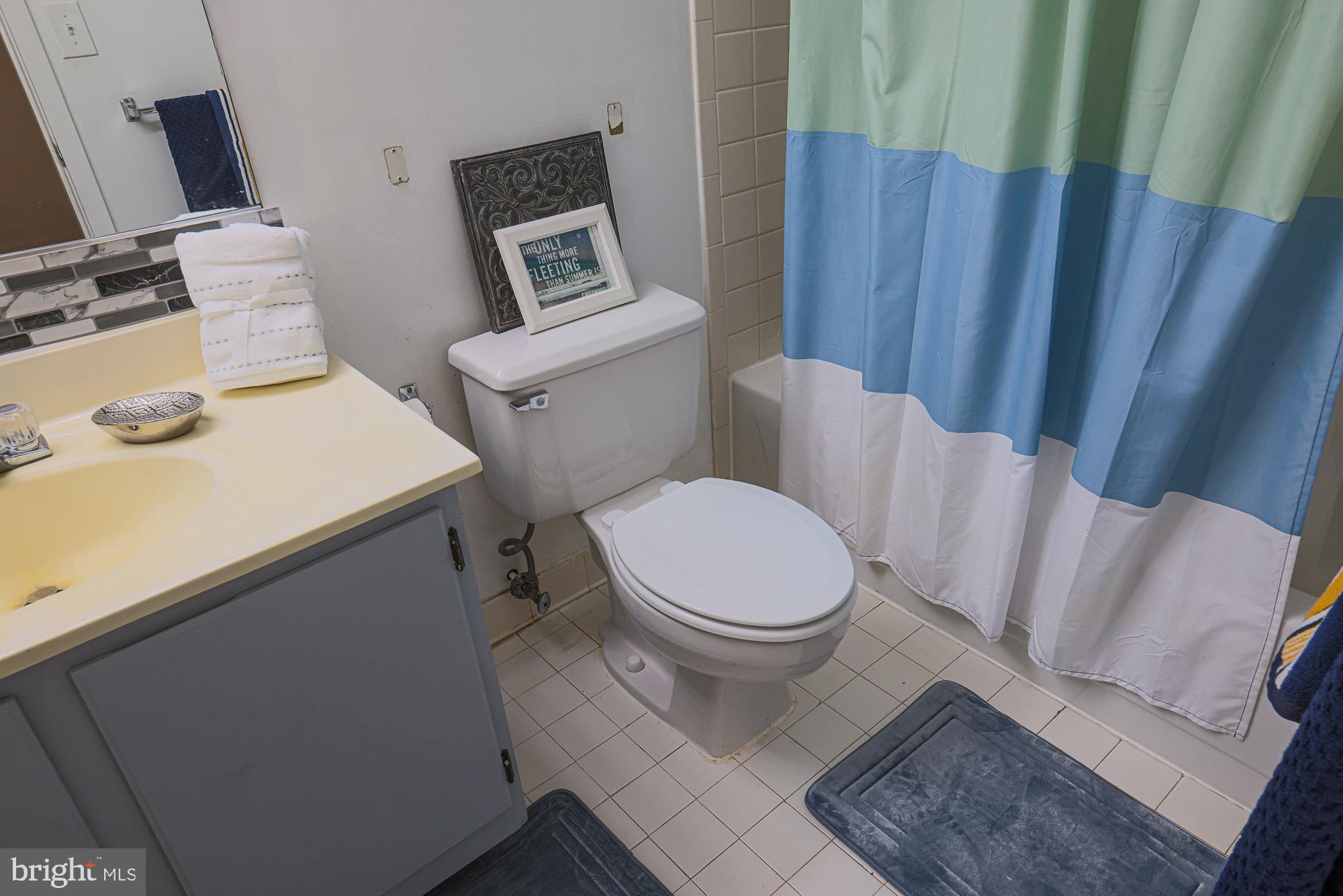 BEDFORD COMMONS - Residential