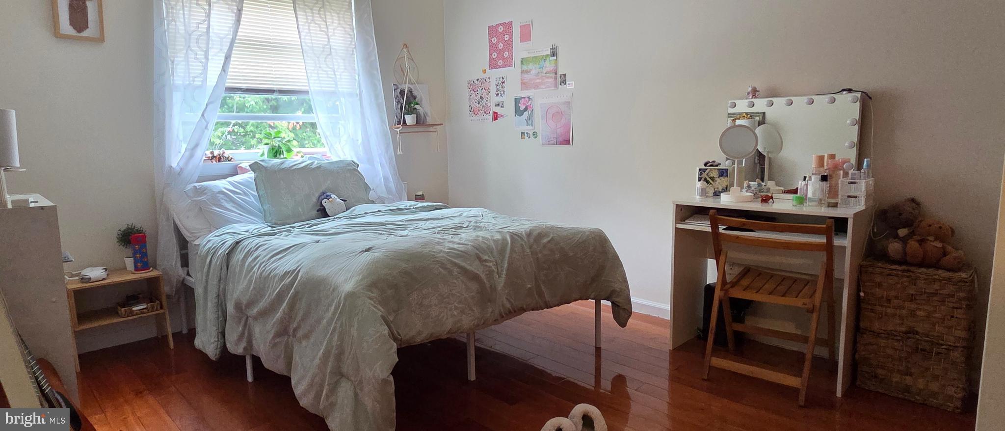 CLUSTERS - Residential Lease