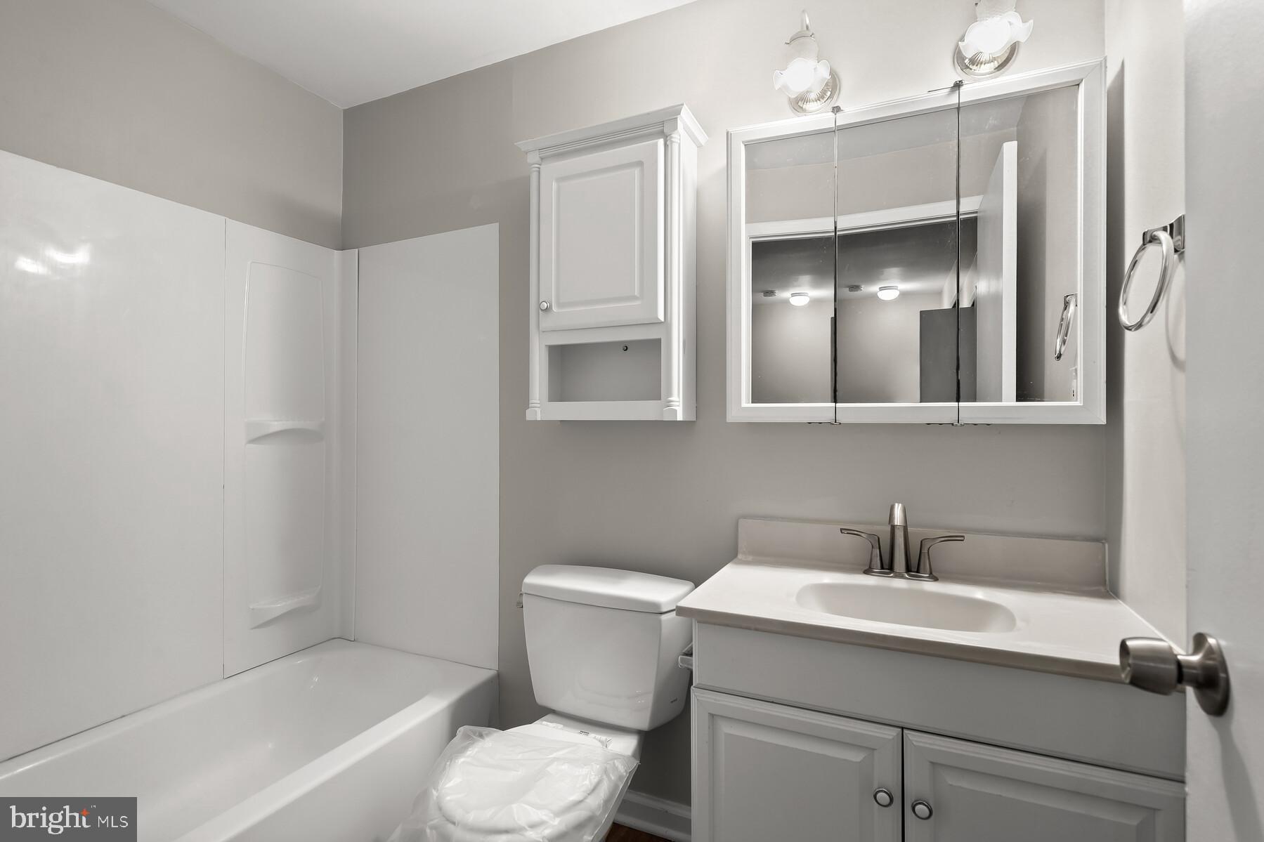 VILLAGE OF OWEN BROWN - Residential