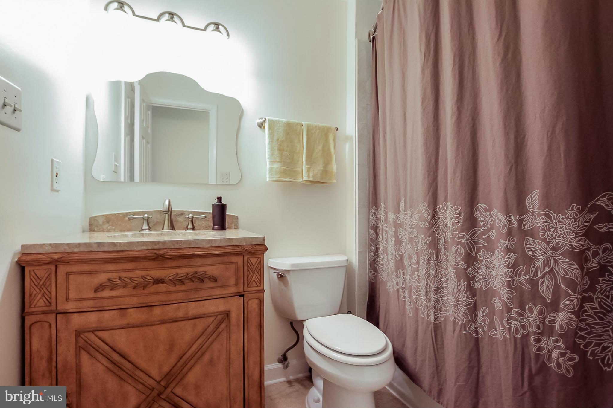 BURKE CENTRE - Residential