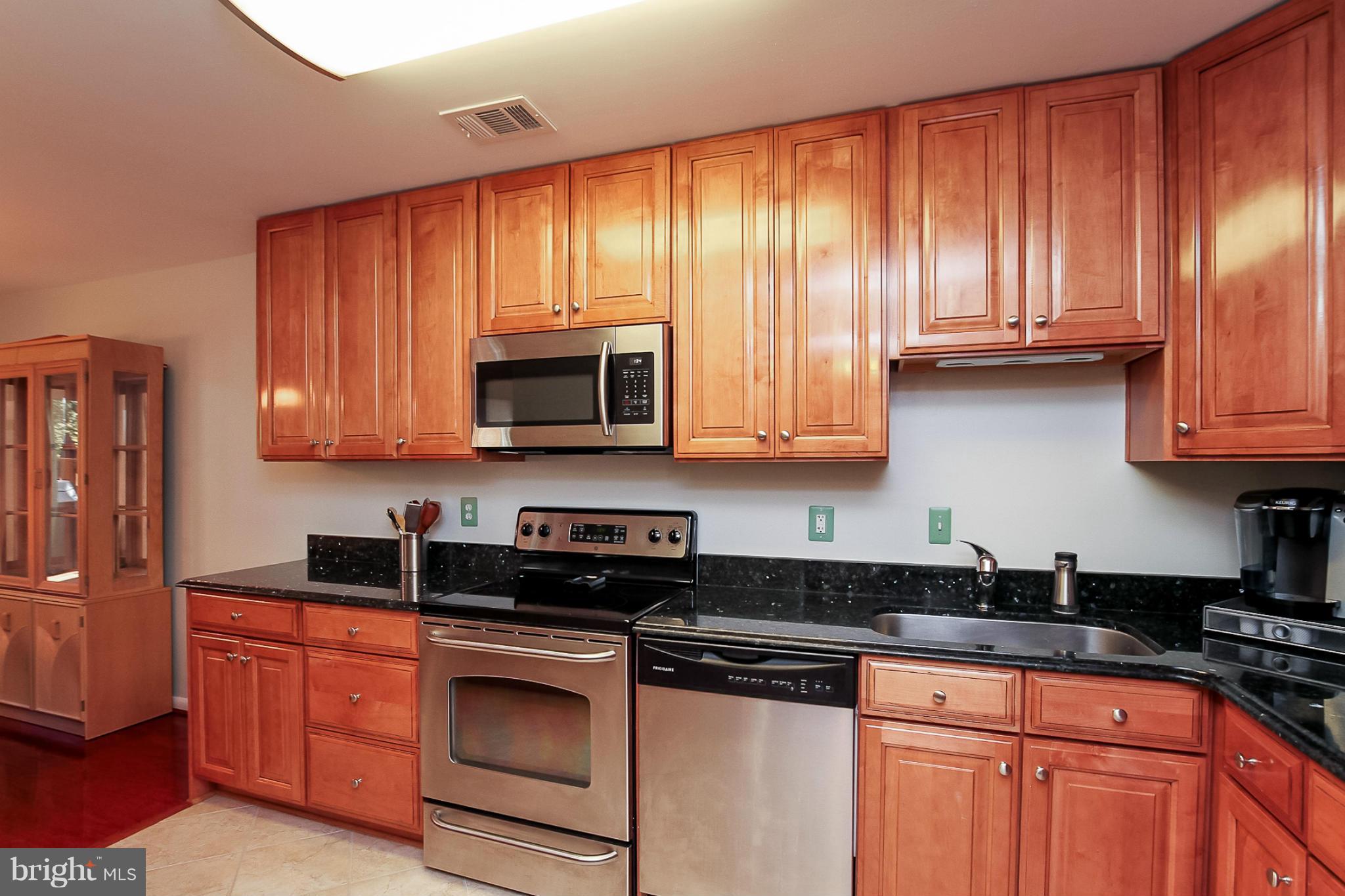 BURKE CENTRE - Residential