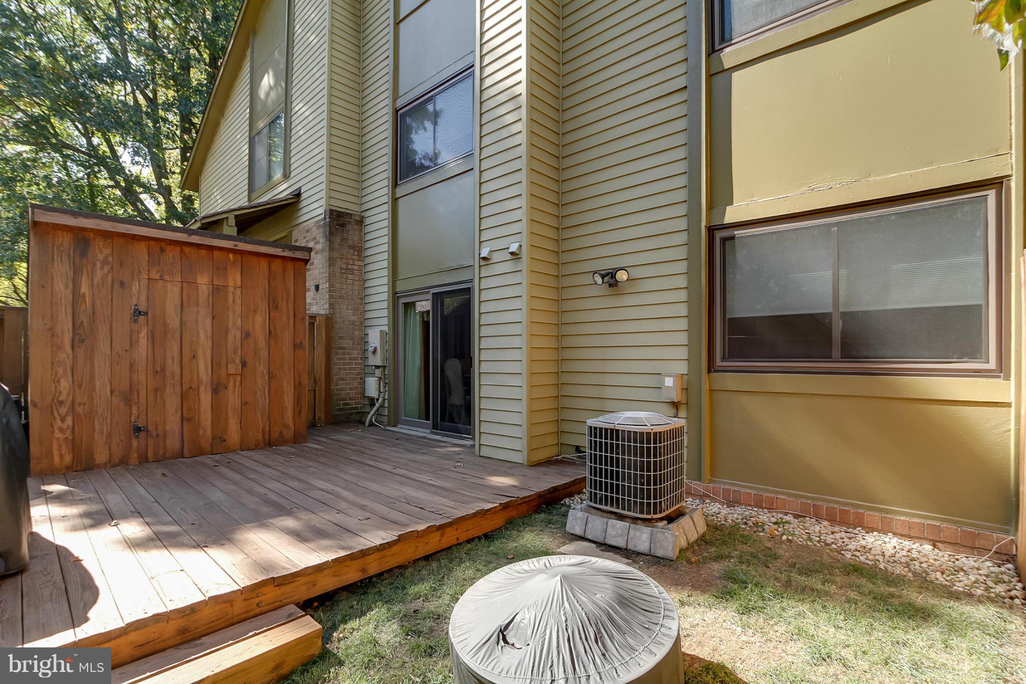 BURKE CENTRE - Residential